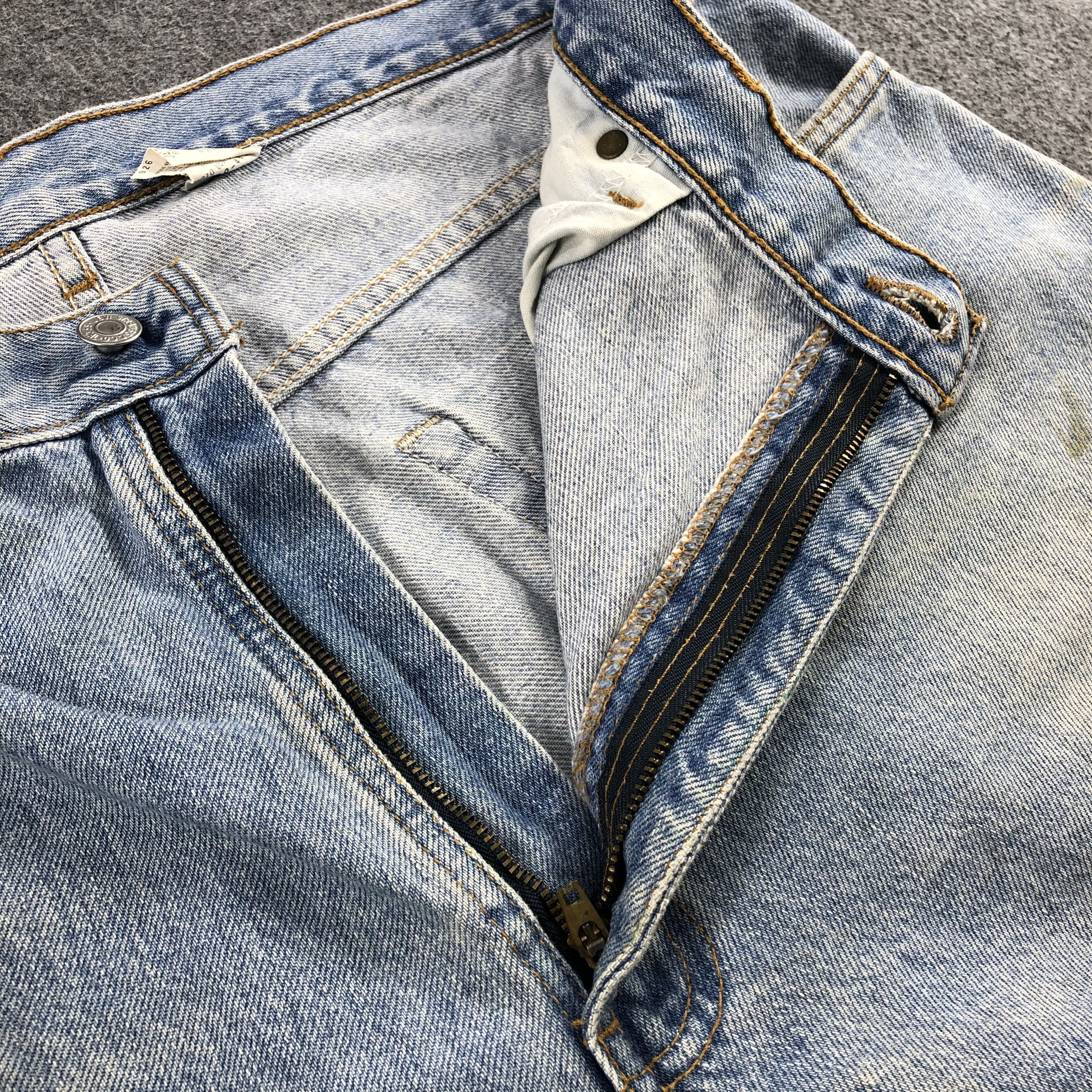 Levi's Vintage 90s Light Wash Levis 560 Jeans-J1681 Size US 38 / EU 54 - 8 Thumbnail