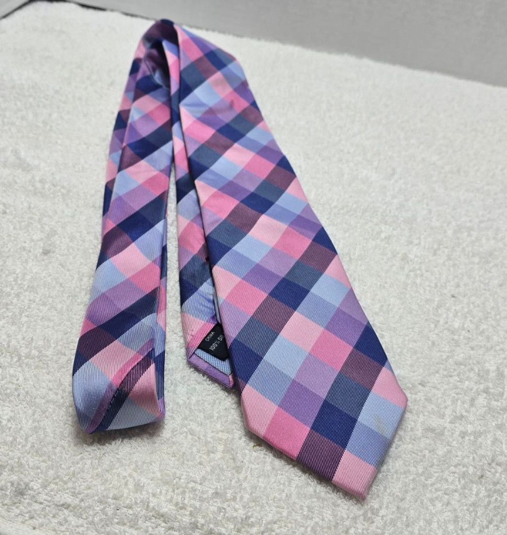 Tommy Hilfiger Men's Tommy Hilfiger Plaid Silk Tie One Size Pink Blue Size ONE SIZE - 3 Thumbnail