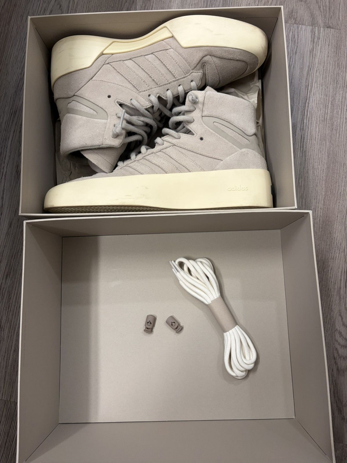 Adidas × Fear of God Adidas Fear of God Athletics Basketball I Size US 11 / EU 44 - 6 Thumbnail