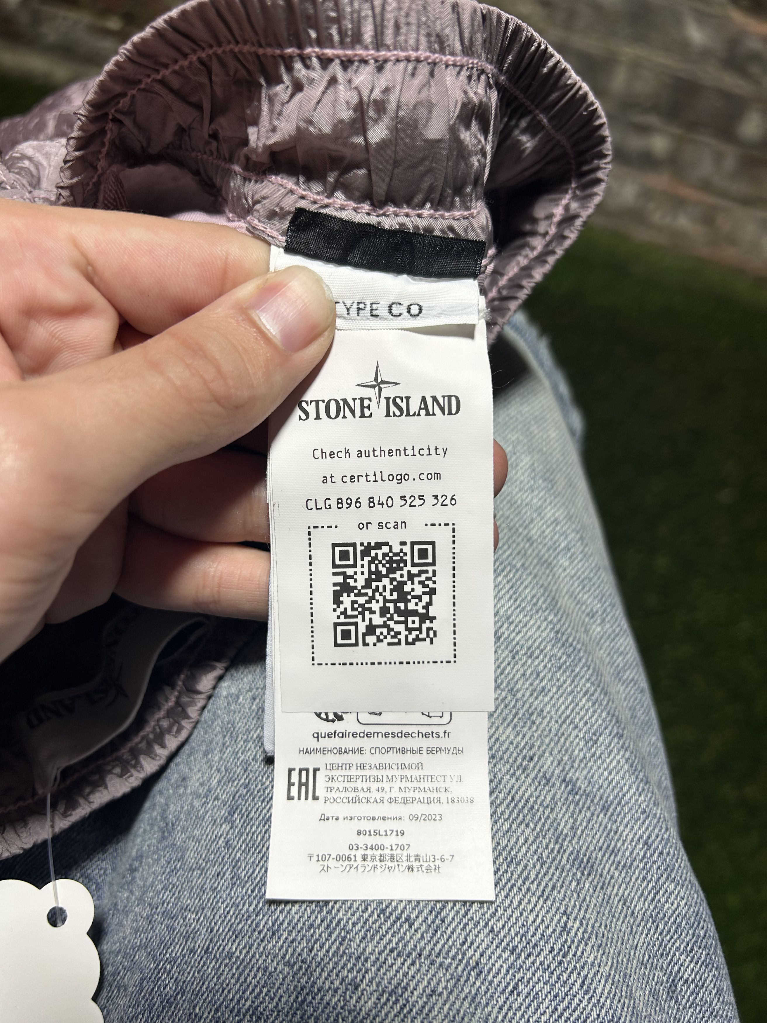 Stone Island Stone Island Nylon Metal Shorts Size US 29 - 6 Thumbnail