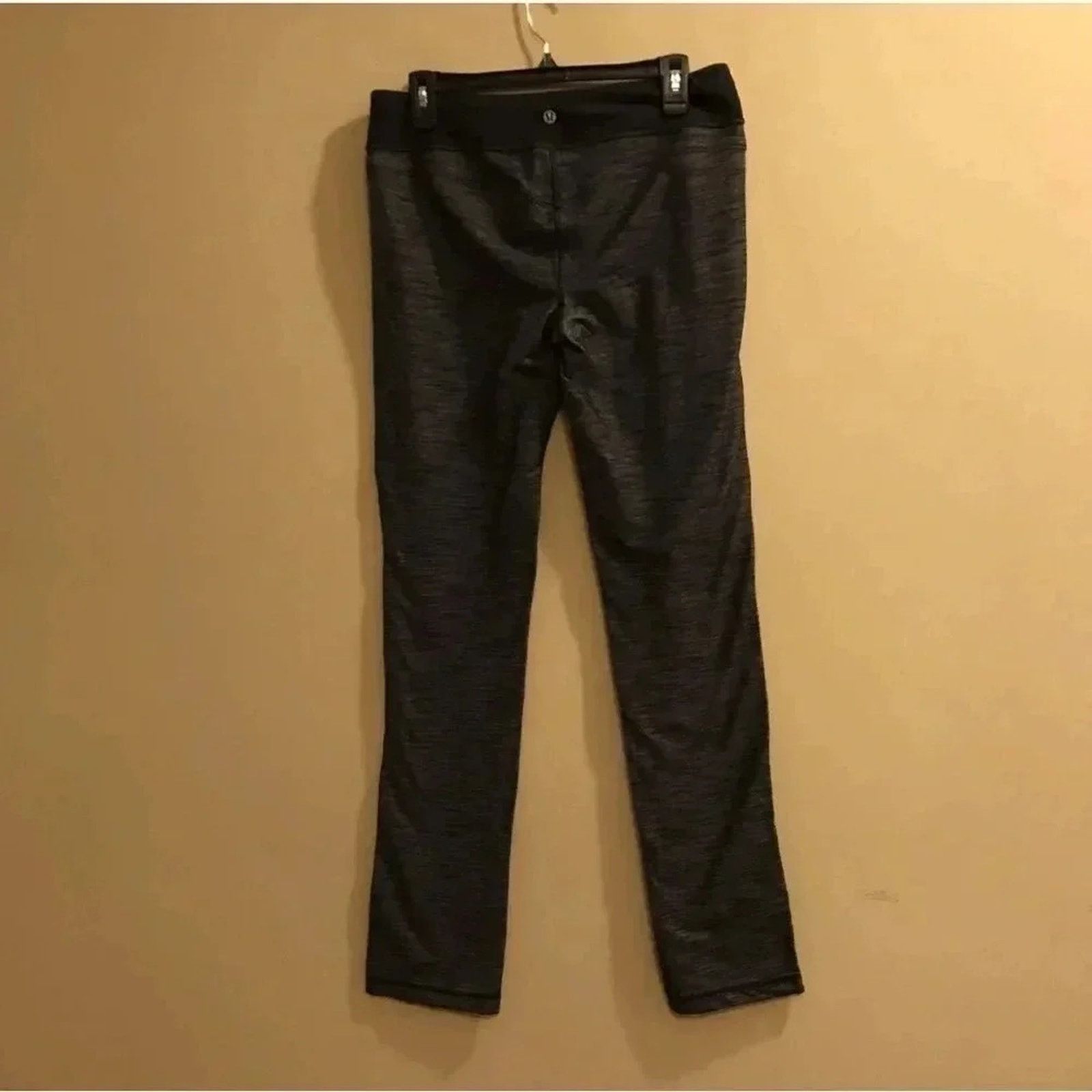 Lululemon Lululemon Forme Yoga Leggings Size 10 Heather Grey Black Size 32" / US 10 / IT 46 - 3 Thumbnail