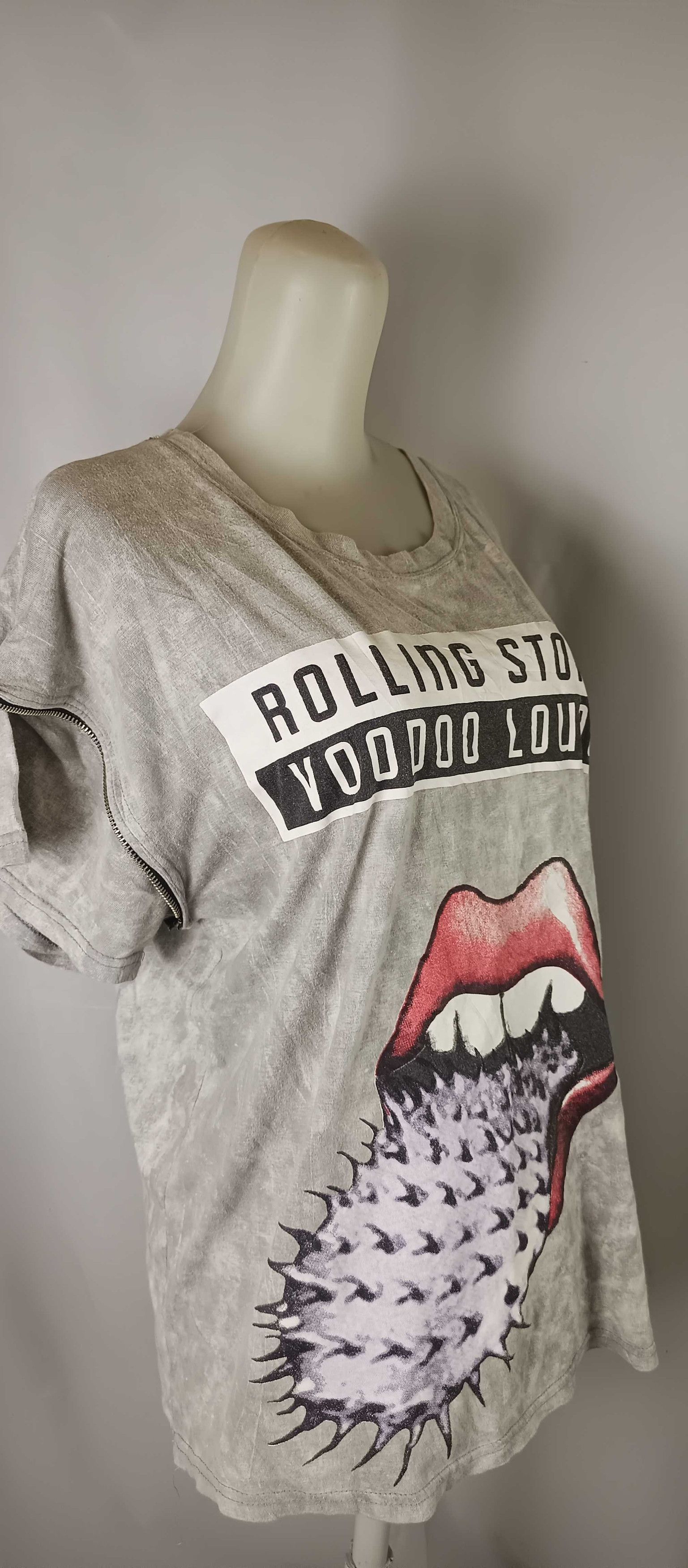 Band Tees × The Rolling Stones × Vintage HONEYCUBE The Rolling Stones Voodoo Lounge Tee Shirt Size XS / US 0-2 / IT 36-38 - 12 Thumbnail