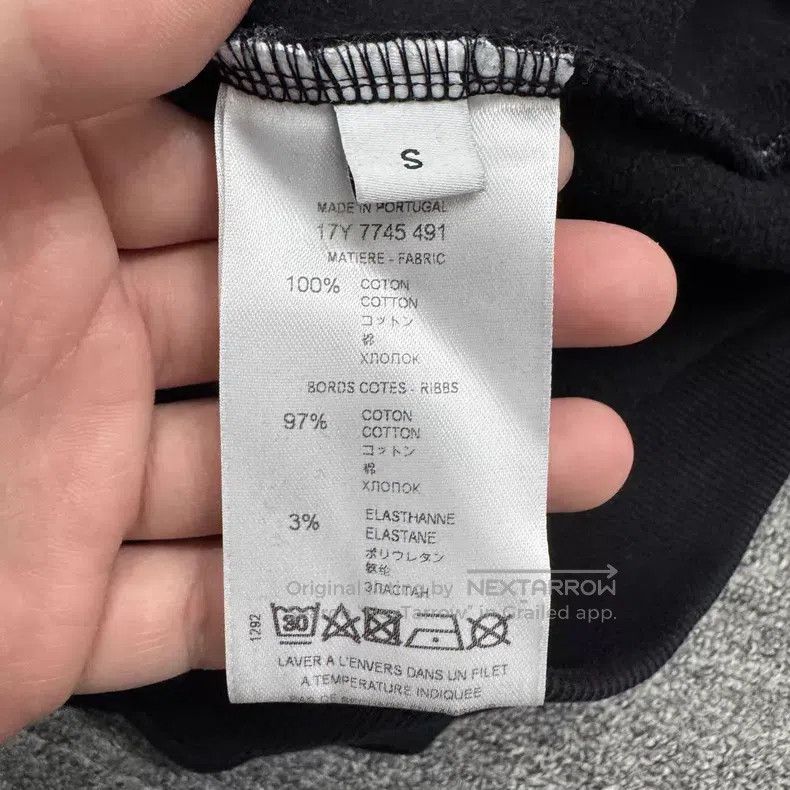 Givenchy Givenchy short sleeves Size US S / EU 44-46 / 1 - 3 Thumbnail