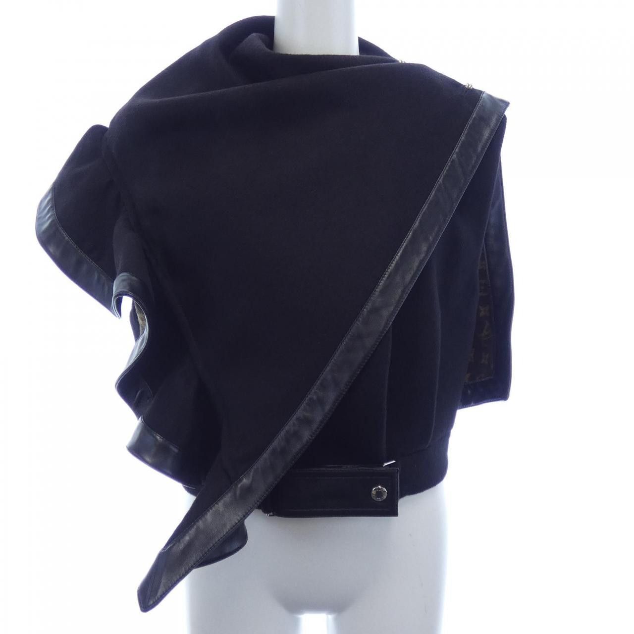 Louis Vuitton Louis Vuitton Louis Vuitton FHVE85R0R Cashmere Jacket Others Outerwear FHVE85R0R DUTY FREE for USA Size ONE SIZE - 1 Thumbnail