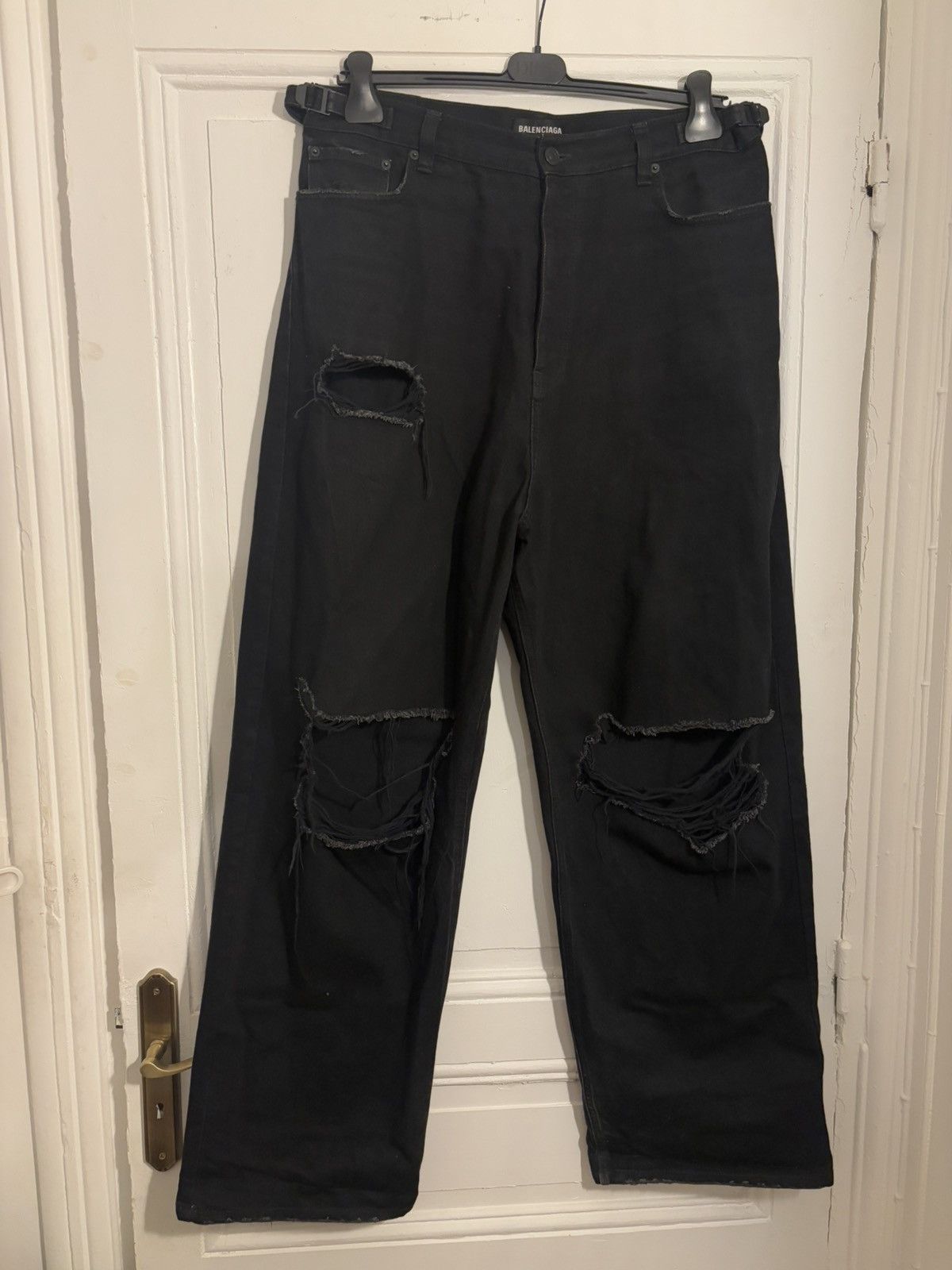Balenciaga Balenciaga Straight-Leg Distressed Organic Jeans Size US 32 / EU 48 - 1 Thumbnail