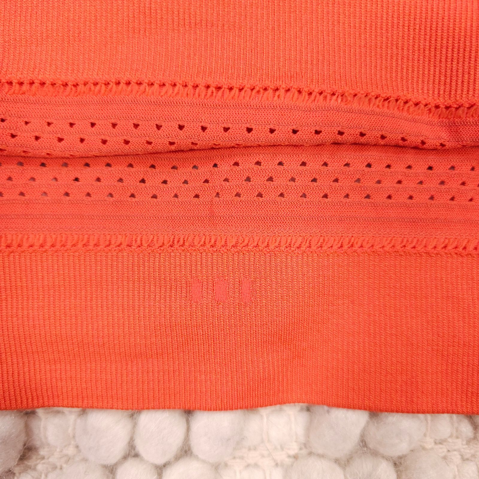Lululemon Lululemon Breeze By Long Sleeve Squad Brick Sz 8 Size M / US 6-8 / IT 42-44 - 6 Thumbnail