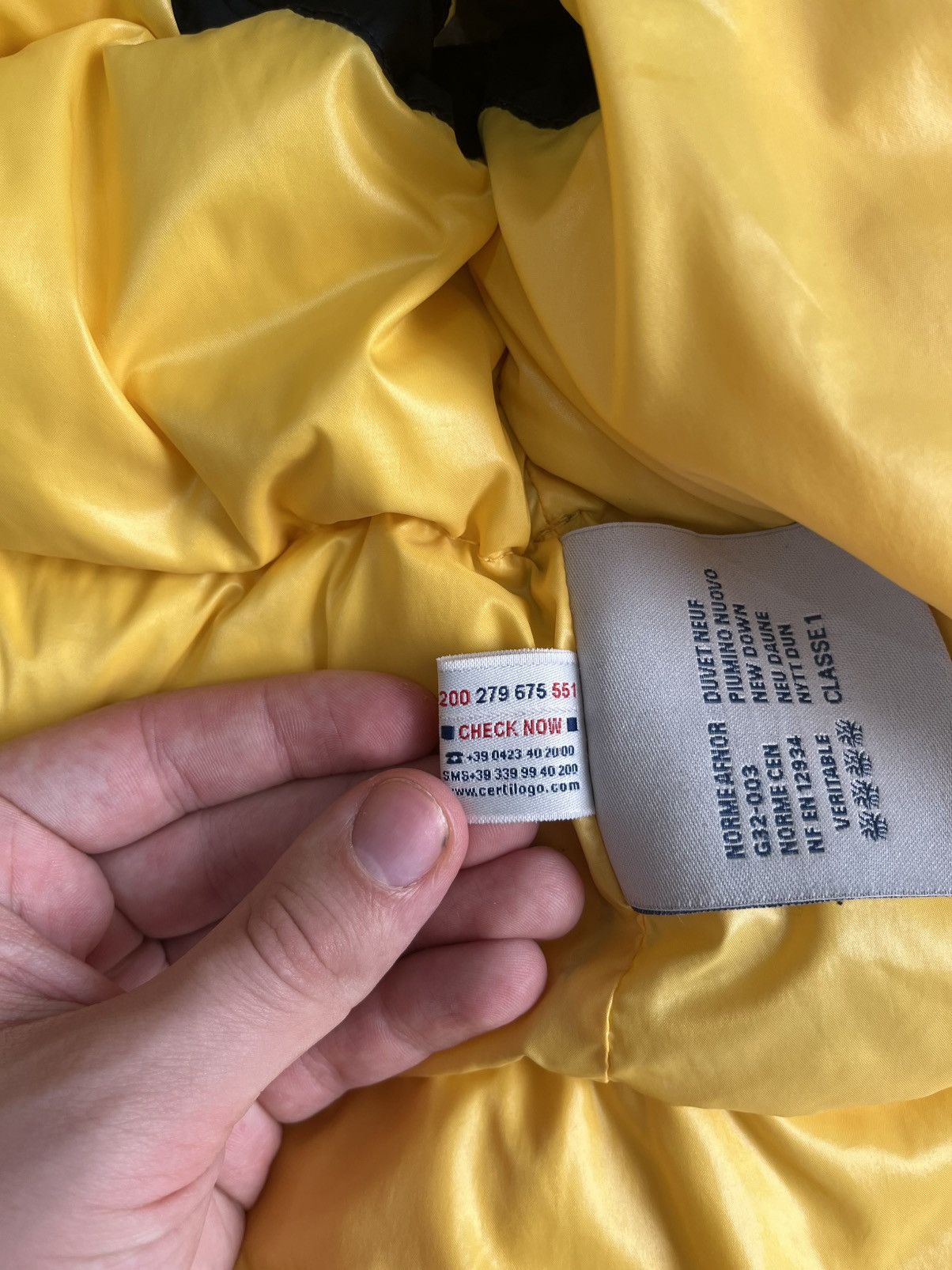 Moncler 👾Moncler Black&Yellow puffer vest Original ✅ Size US L / EU 52-54 / 3 - 17 Thumbnail