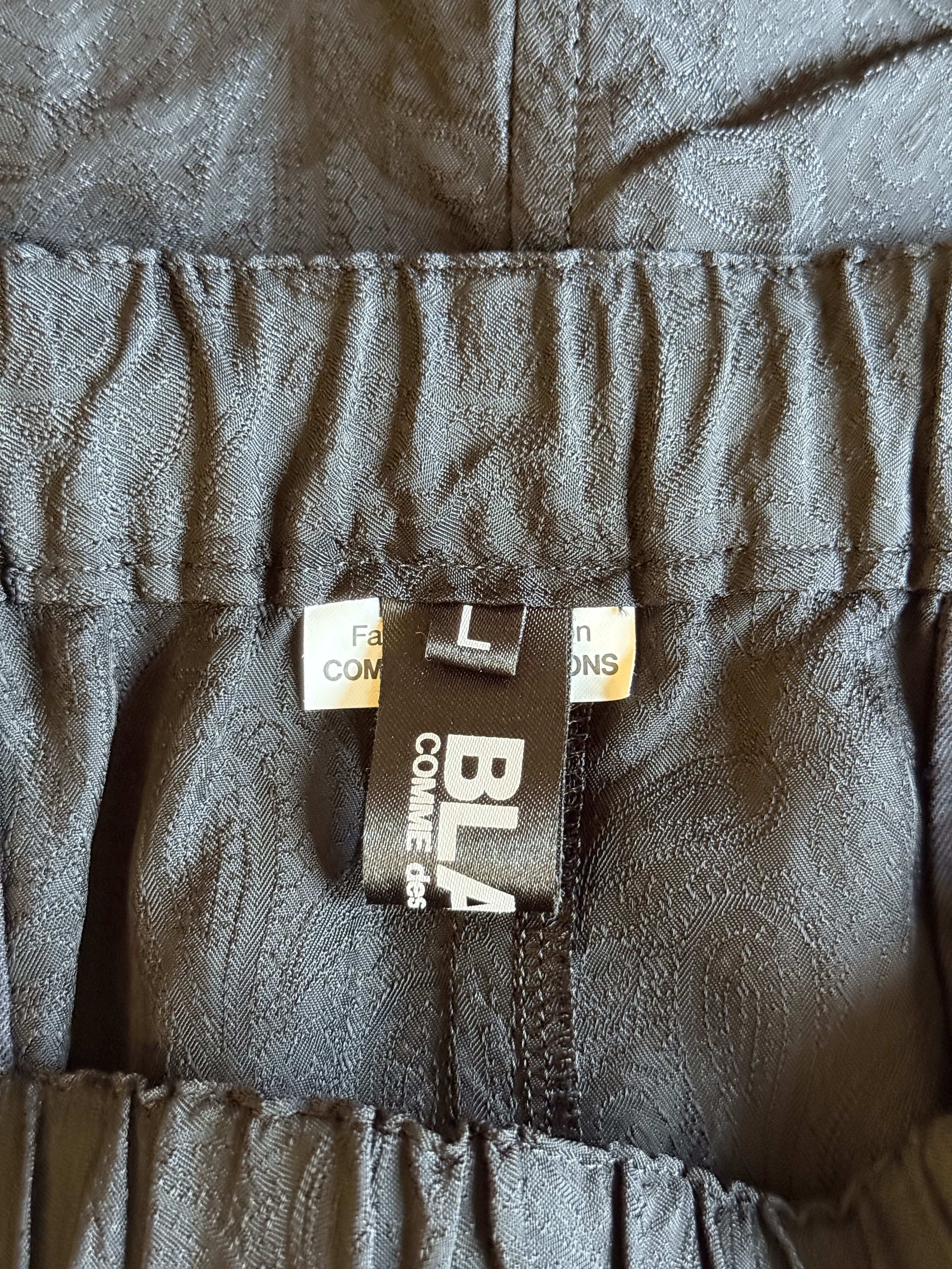 Comme des Garcons Black COMME DES GARÇONS BLACK Paisley Print Drop Crotch Pants Size US 32 / EU 48 - 8 Thumbnail