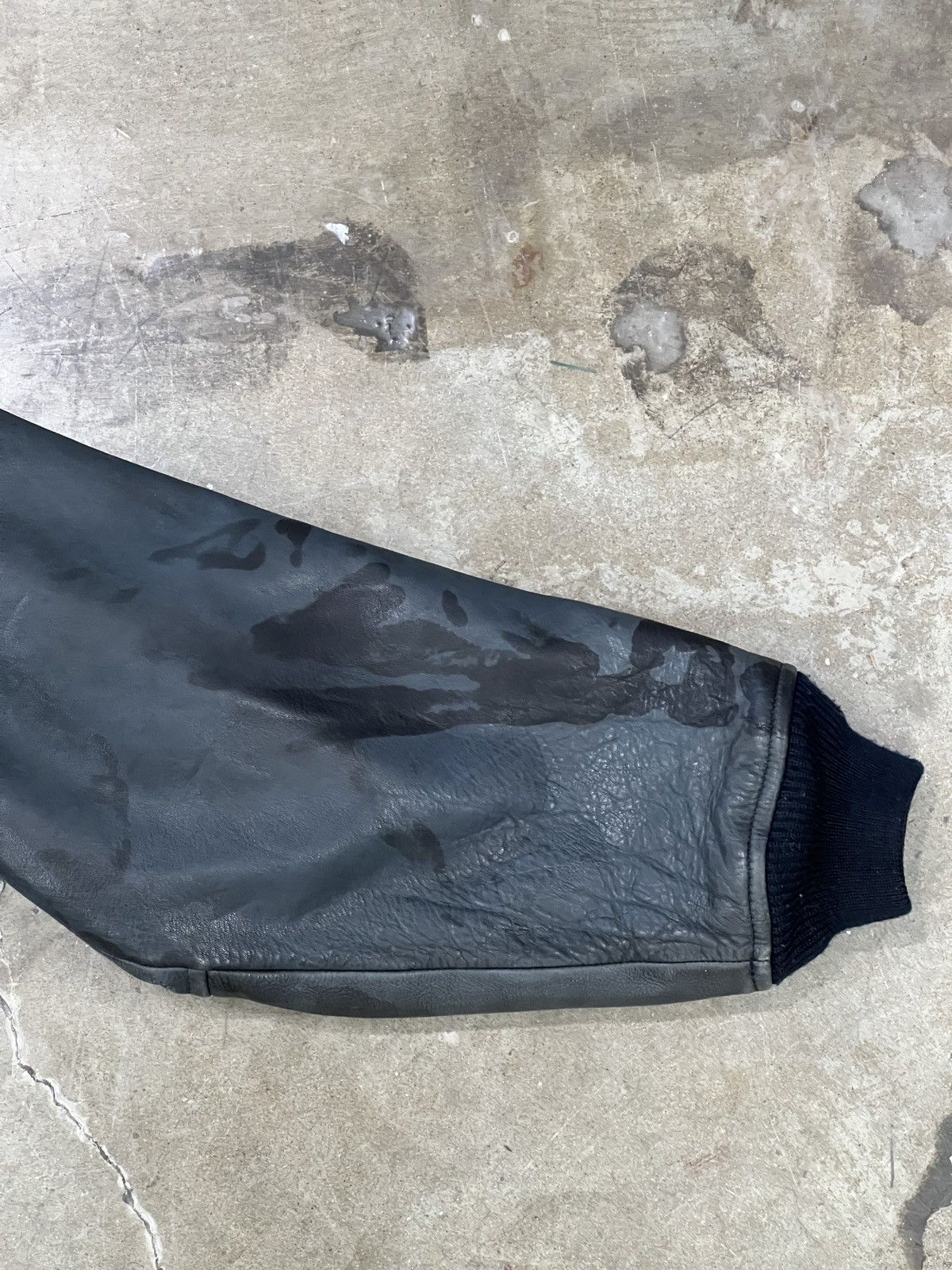 Avirex × Vintage Vintage Avirex Navy Aeronautics Leather Bomber Jacket Large Size US L / EU 52-54 / 3 - 12 Thumbnail