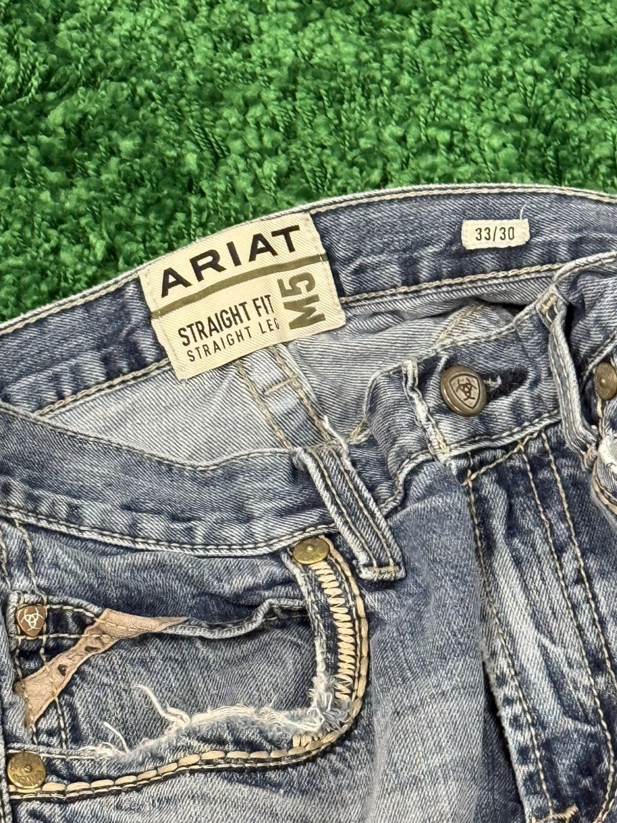 Ariat Ariat Straight Leg Contrast Stitch Denim Jeans 33 x 30 Size US 33 - 7 Thumbnail