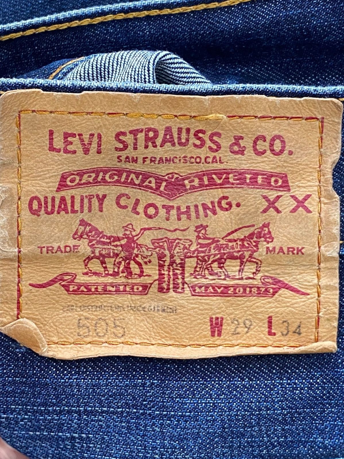 Levi's Levi’s Blue Wash Whiskered Style Straight Leg Jeans Size US 30 / EU 46 - 10 Thumbnail