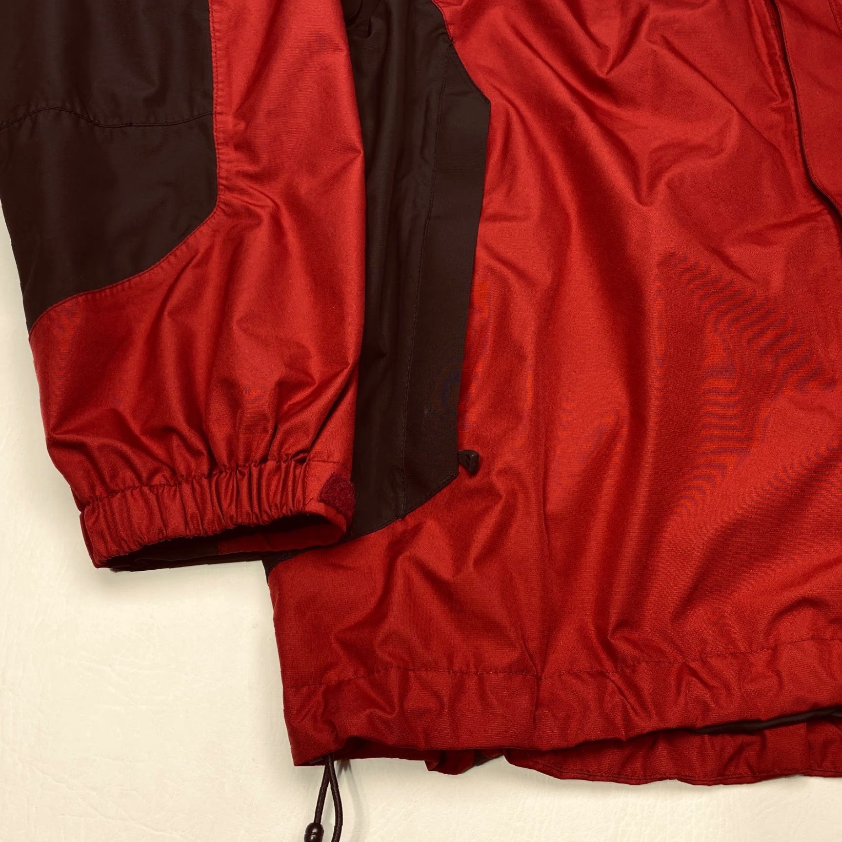 Vintage REI Elements E1 Hooded Rain Jacket Mens XL Maroon Black Vented Zippered Size US XL / EU 56 / 4 - 3 Thumbnail