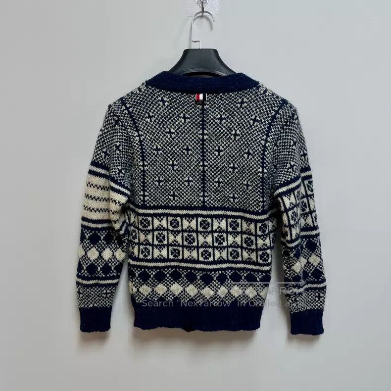 Thom Browne Thom Browne Snowflake Kaleidoscope Wool Mohair V-Neck Card Size US XS / EU 42 / 0 - 2 Thumbnail