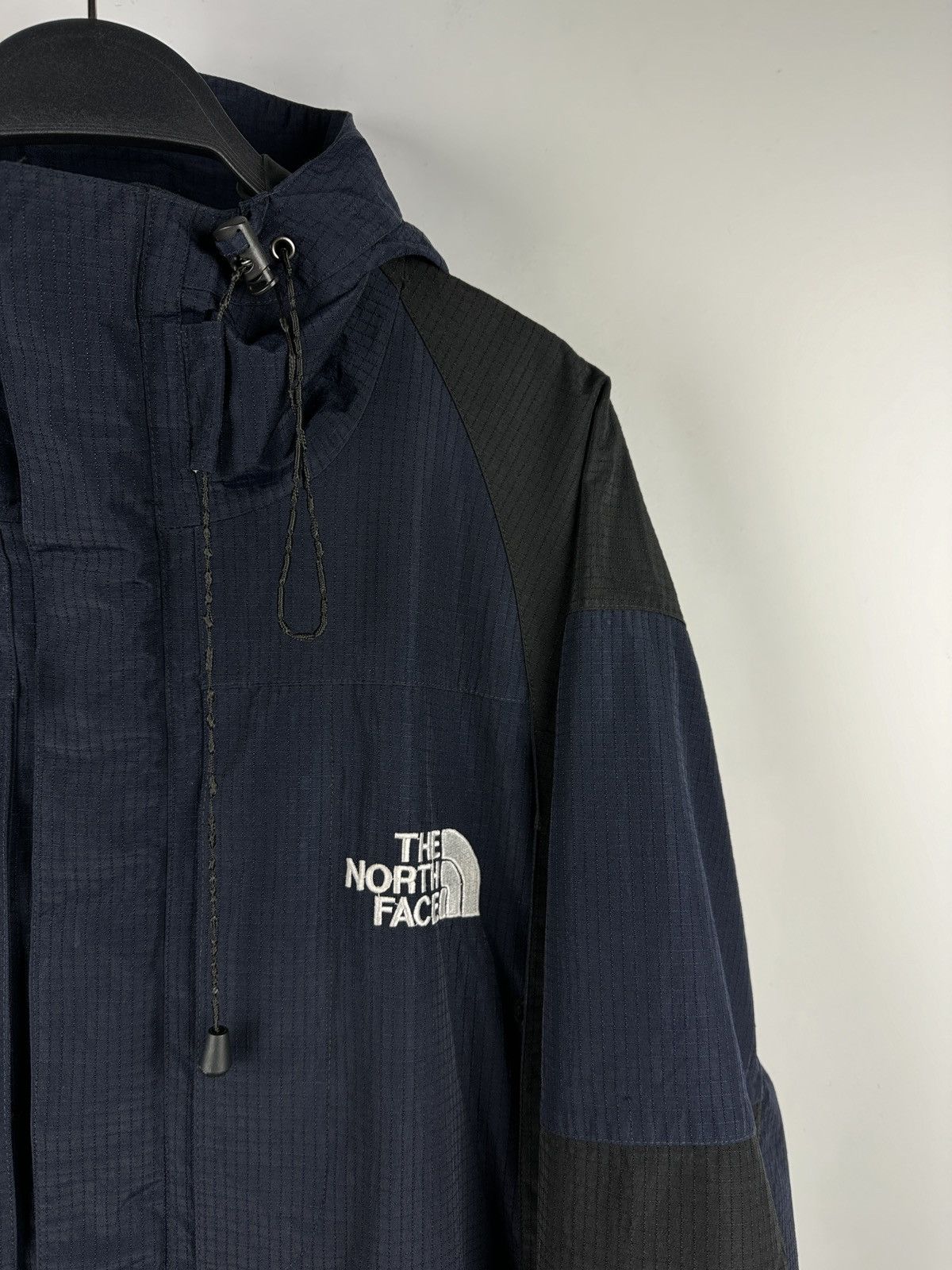 The North Face × Vintage Vintage 90s The North Face GoreTex XCR Summit Series Jacket Size US M / EU 48-50 / 2 - 3 Thumbnail