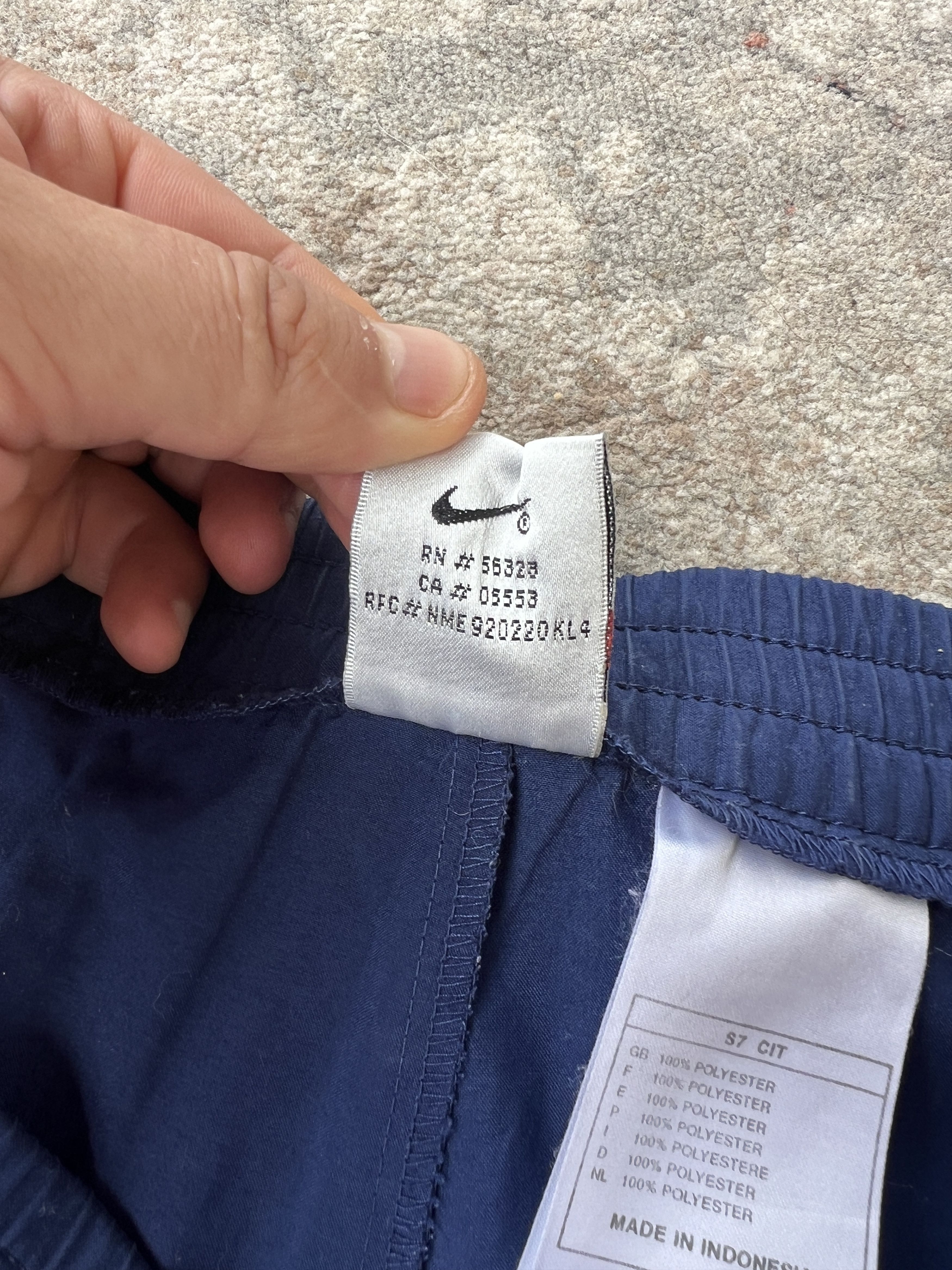 Nike × Vintage Nike Vintage Shorts Size US 36 / EU 52 - 8 Thumbnail
