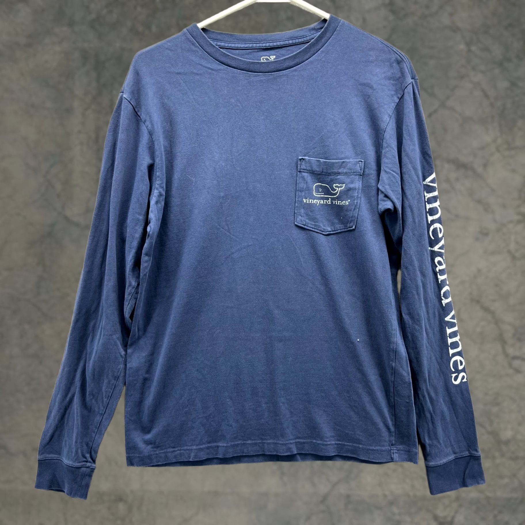 Vineyard Vines Vineyard Vines Shirt Mens XS Navy Long Sleeve Pocket Graphic Big Whale Print Tee Size US XS / EU 42 / 0 - 1 Thumbnail