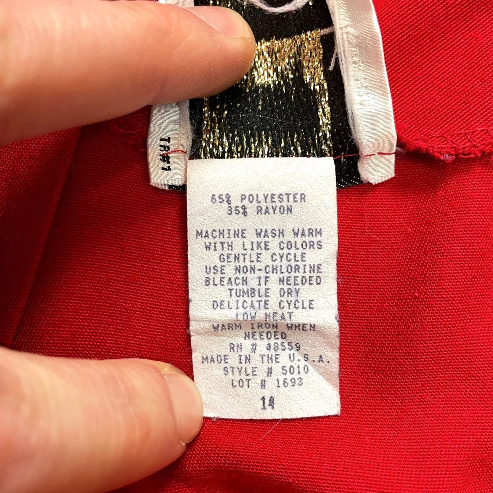 Vintage TR Bentley Skirt Womens 14 Red A Line Zip Knee Length Solid Vintage Made in USA - Good Condition Size 36" / US 14 / IT 50 - 6 Thumbnail
