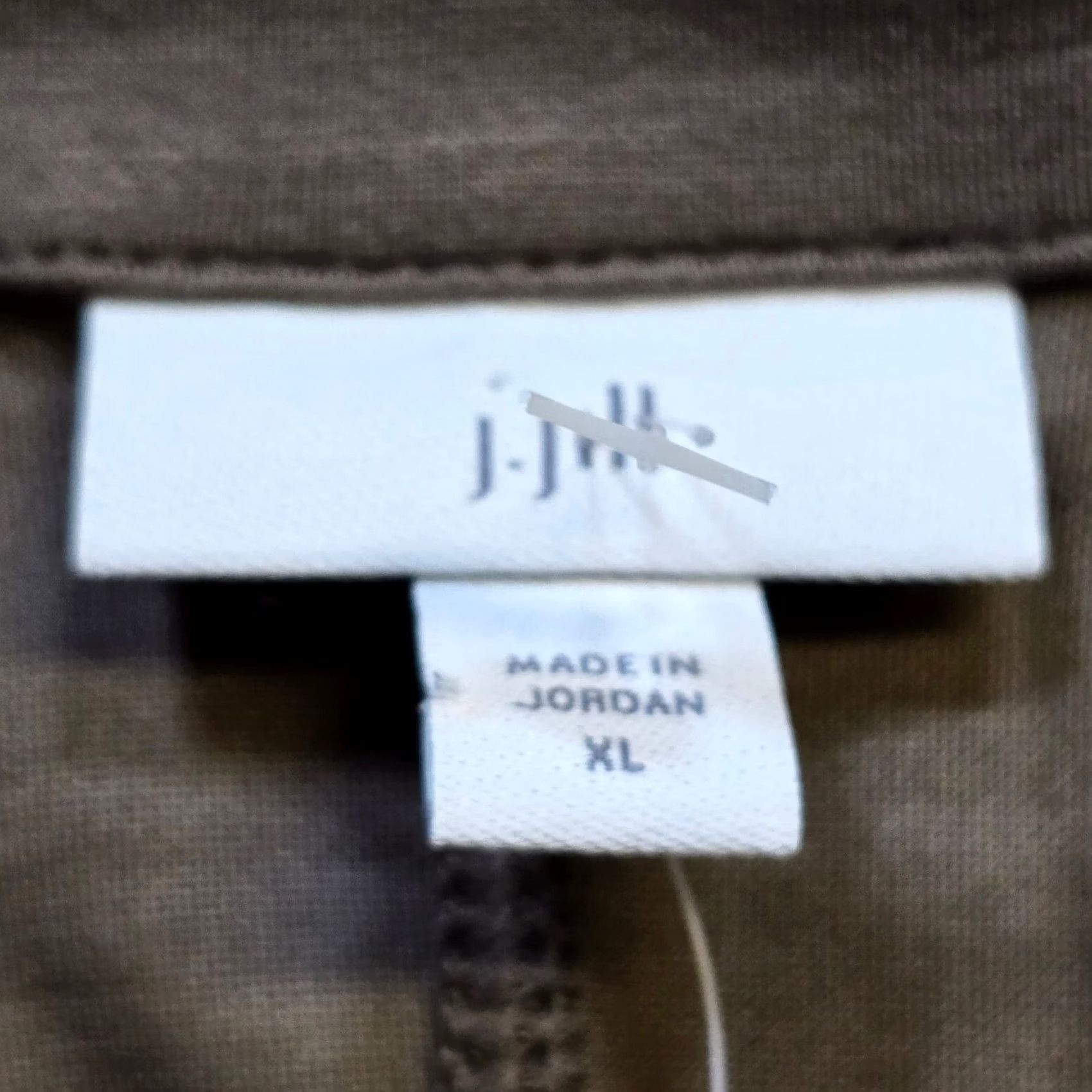 J. Jill J. Jill Top Womens XL Beige V Neck Short Sleeve Stretch Basic Layer Casual Shirt Shirt Womens XL Beige V-Neck Stretch Basic Layer J. Jill Top Size XL / US 12-14 / IT 48-50 - 5 Thumbnail