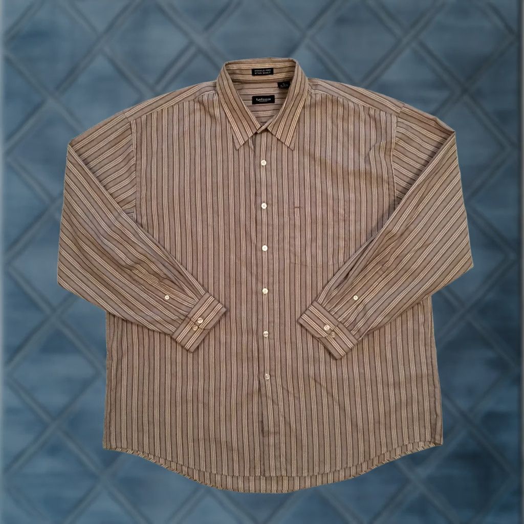 Van Heusen Van Heusen Shirt XL Beige Striped Long Sleeve Button Up Men's Size US XL / EU 56 / 4 - 1 Thumbnail