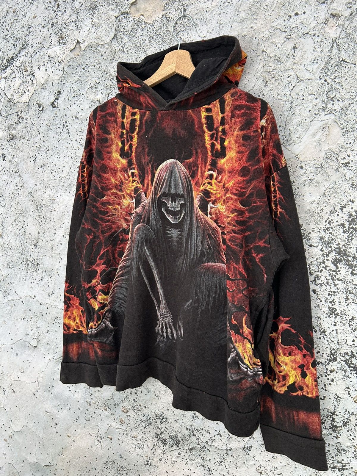 Vintage Vintage Spiral Horror Flames Hoodie Graphic Avant Garde 90s Size US M / EU 48-50 / 2 - 2 Thumbnail