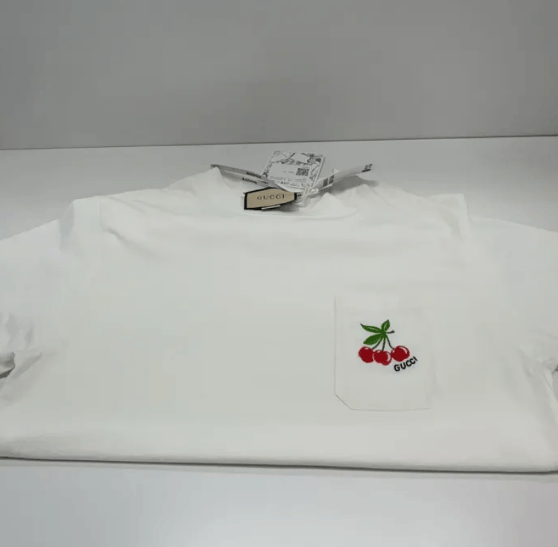 Gucci Gucci crew neck short sleeve T-shirt Size US S / EU 44-46 / 1 - 7 Thumbnail