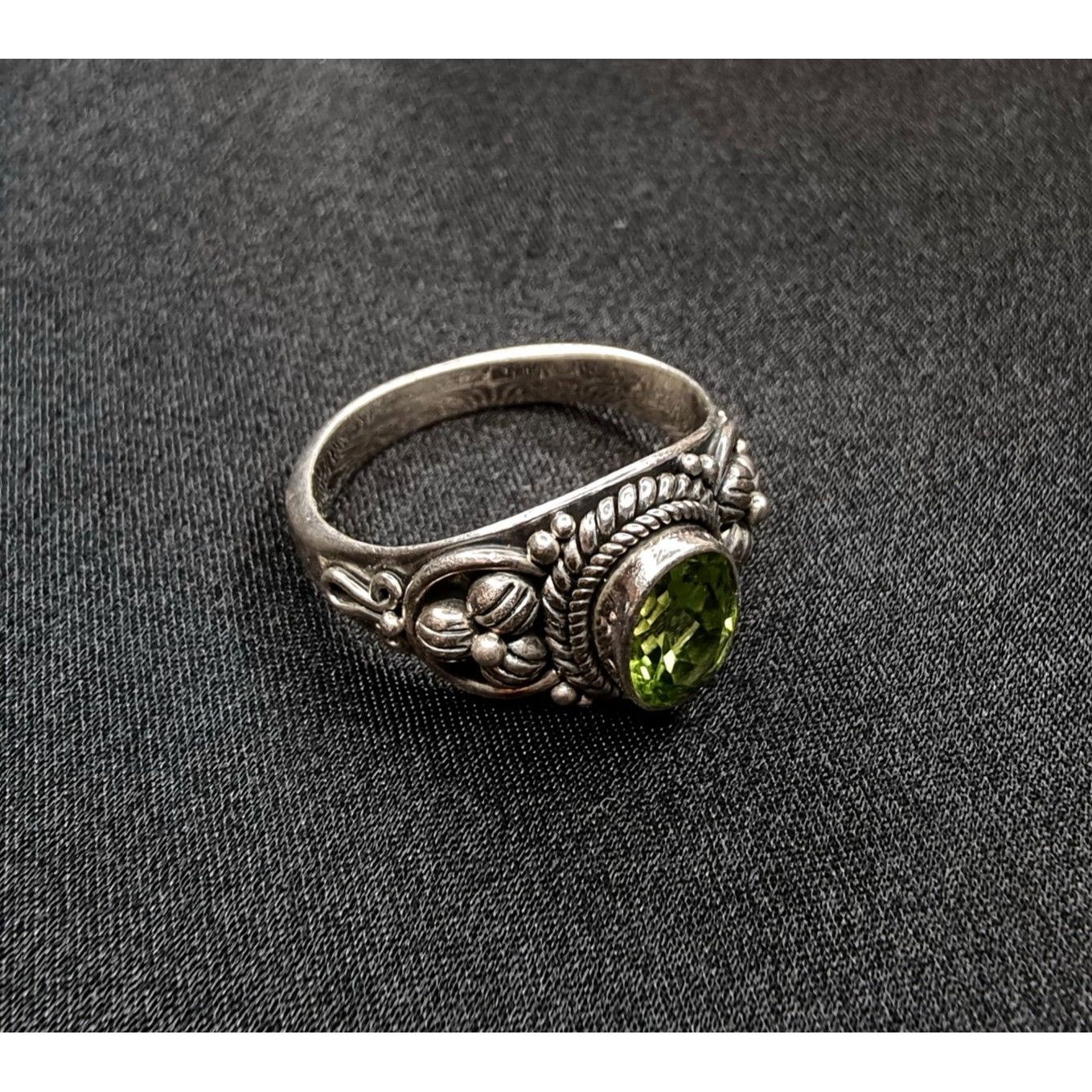Vintage Vintage 925 Sterling Silver Green Peridot Ring Made in Indon Size ONE SIZE - 4 Thumbnail