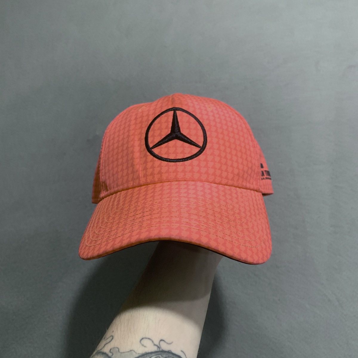 Mercedes-Benz Mercedes F1 Mens Cap Lewis Hamilton Pink Houndstooth Hat OS Size ONE SIZE - 3 Thumbnail