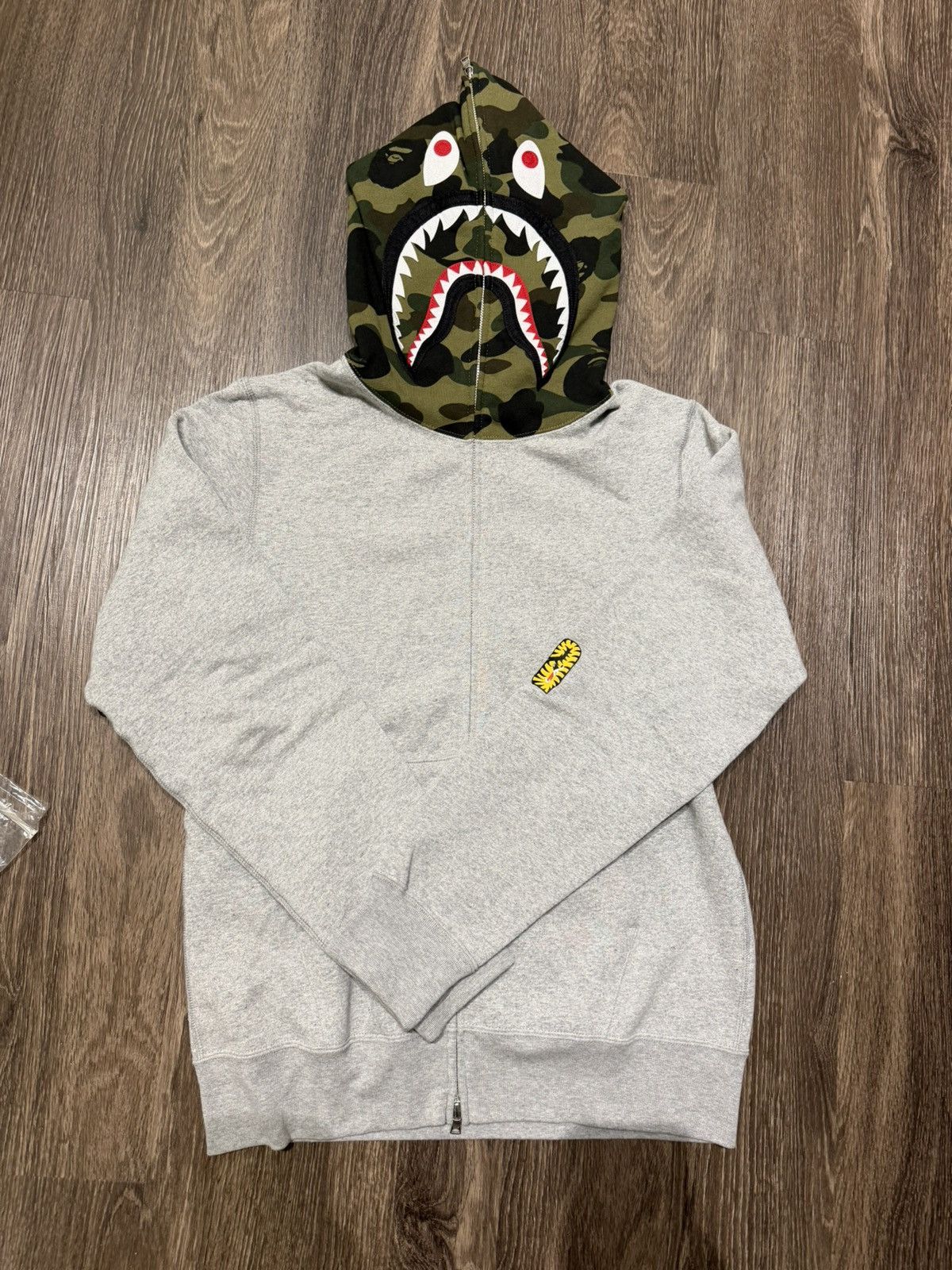 BAPE
