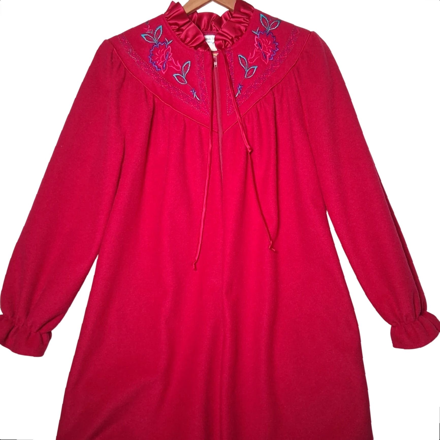 Vintage VINTAGE Amanda Stewart Intimates Robe Nightgown Housecoat S Pink 1980s Velour Eveningwear Girls Size ONE SIZE - 6 Thumbnail