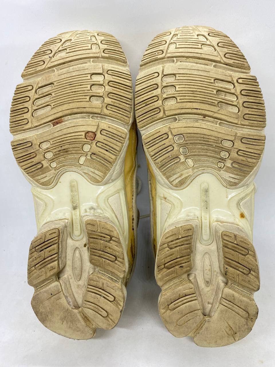 Adidas × Raf Simons adidas raf simon yellow white size us7 Size US 7 / EU 40 - 7 Thumbnail