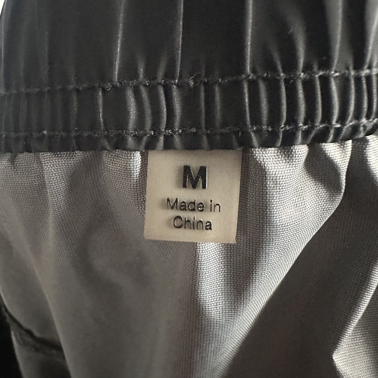 Essentials Fear Of God Essentials Reflective Track Pants M Grey Size US 32 / EU 48 - 12 Thumbnail