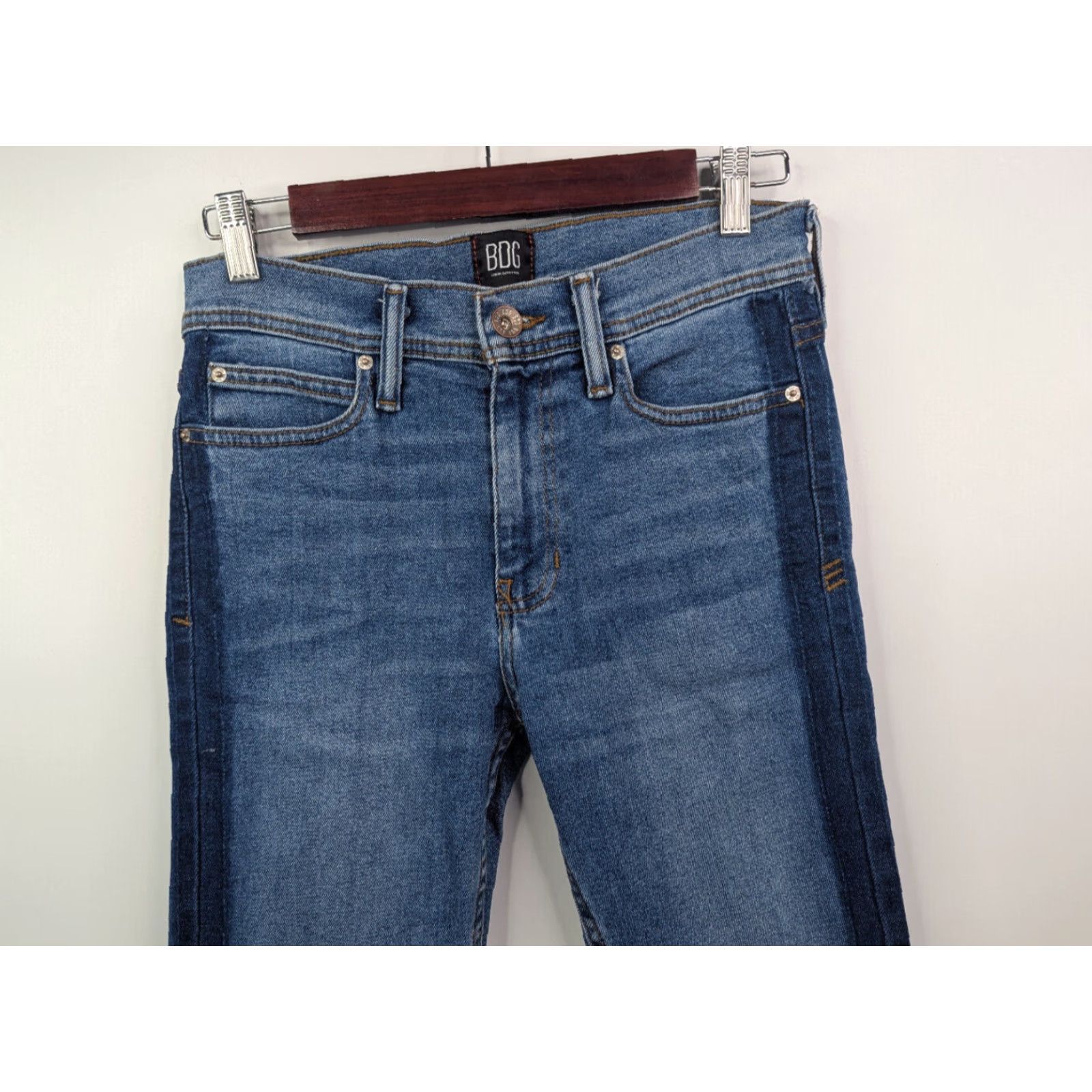 Bdg BDG Skinny Jeans Dark Side Panels Size 29 Cotton Denim Women Slim Stretch Flat Pockets Blue Modern Classic Designer Size 29" - 2 Thumbnail