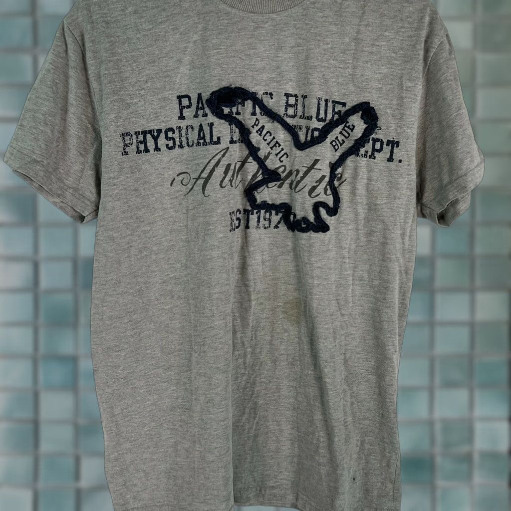 Vintage VINTAGE Pacific Blue T Shirt Mens Graphic Short Sleeve Crew Neck Size L Gray Size US L / EU 52-54 / 3 - 1 Thumbnail