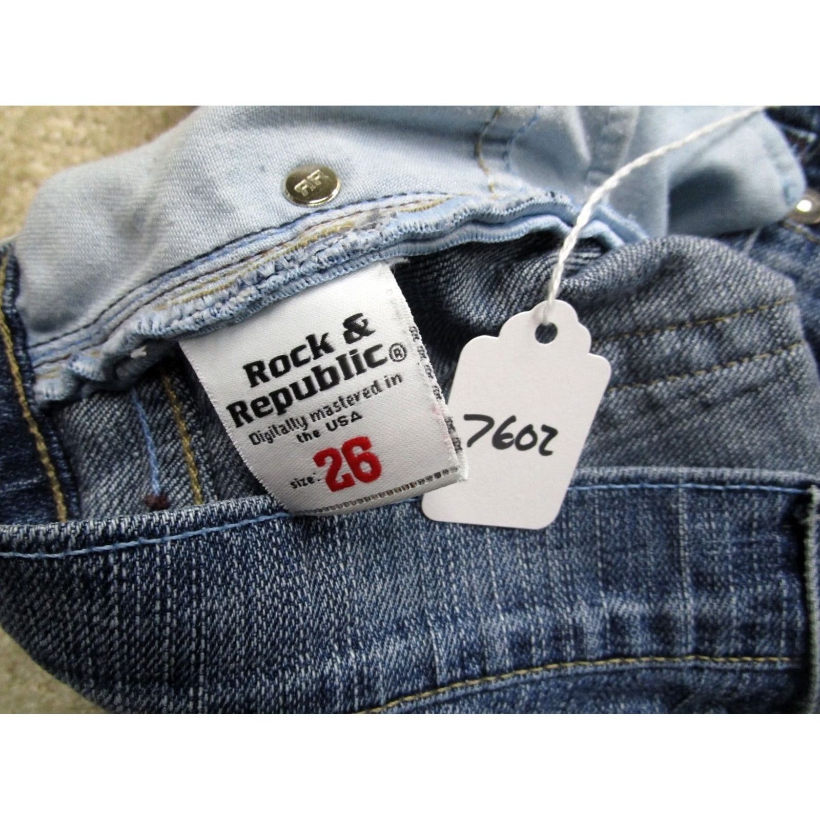 Vintage Rock & Republic Jeans Women 26P Blue Bootcut Low Rise Petite Denim 5-Pocket Logo Dark Wash Denim Jeans Womens Size 26" / US 2 / IT 38 - 8 Thumbnail