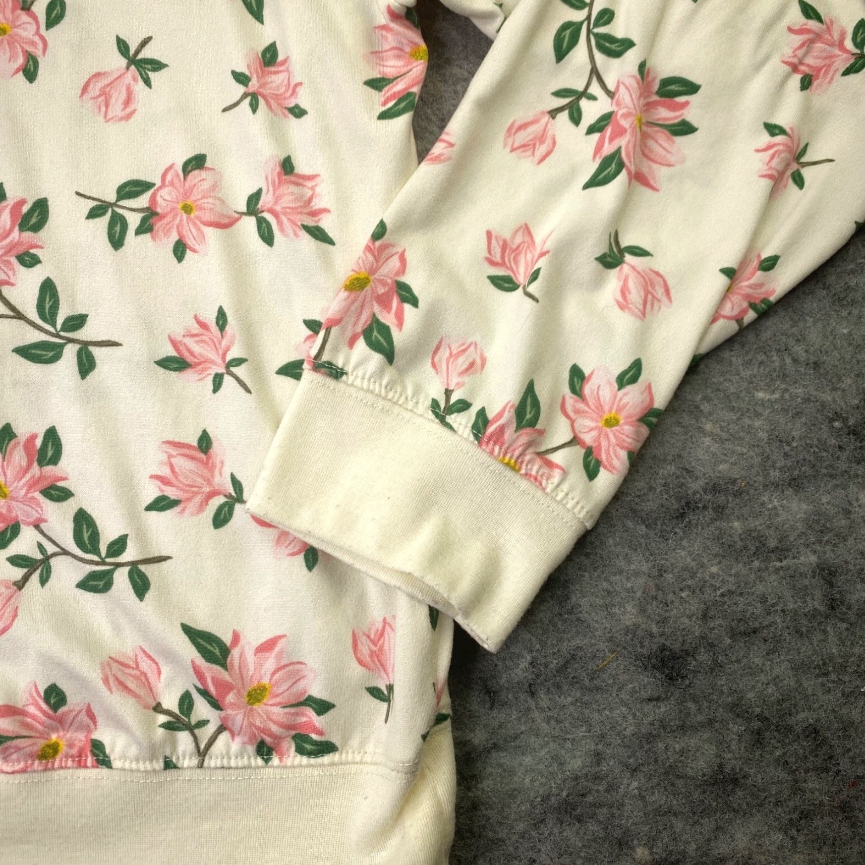 Vintage Draper James Sweatshirt Womens XL Beige Floral Long Sleeve Crew Neck Pullover Casual, Travel Size XL / US 12-14 / IT 48-50 - 4 Thumbnail