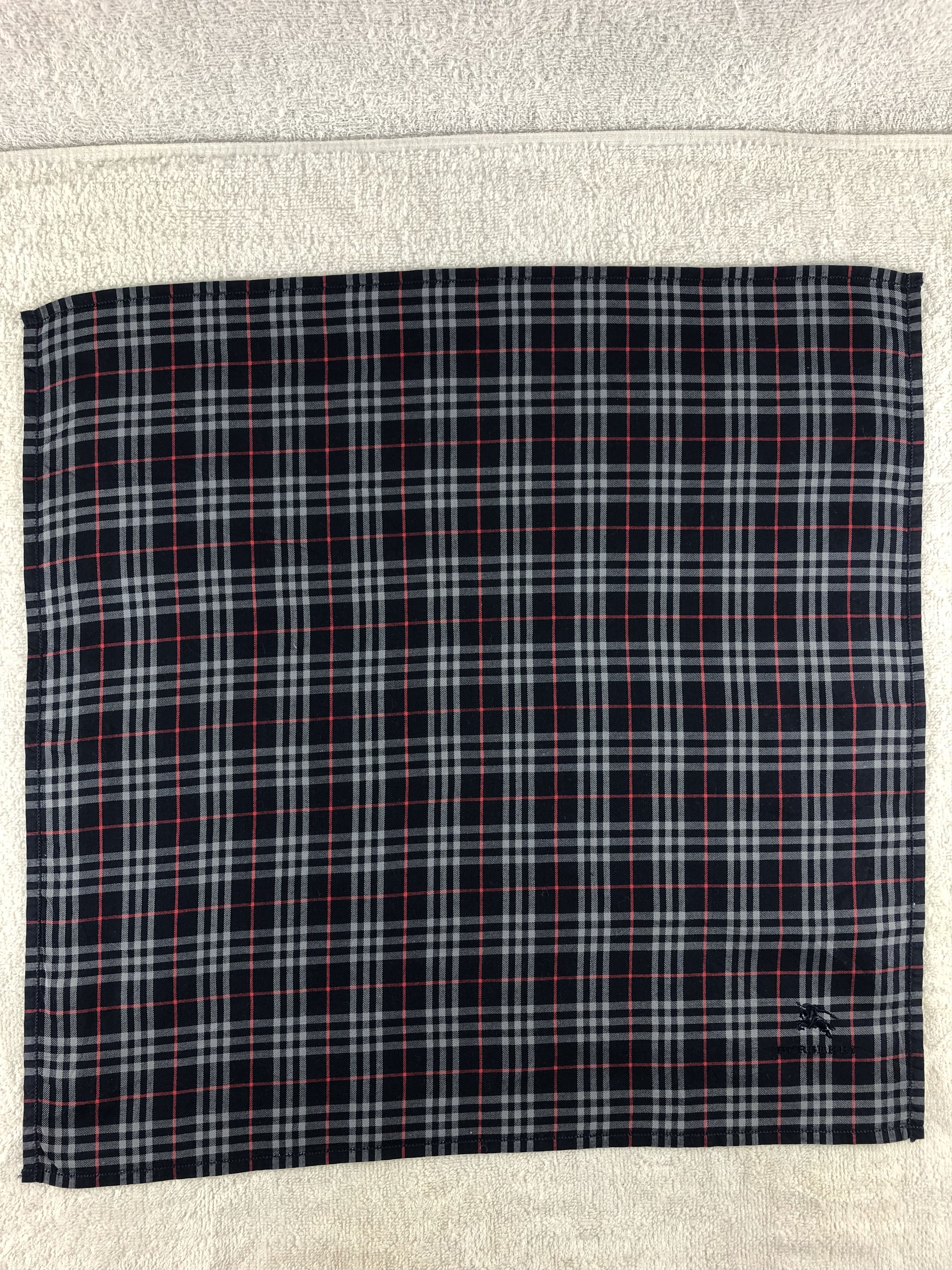 Burberry Burberry Handkerchief / Bandana / Neckerchief Size ONE SIZE - 3 Thumbnail