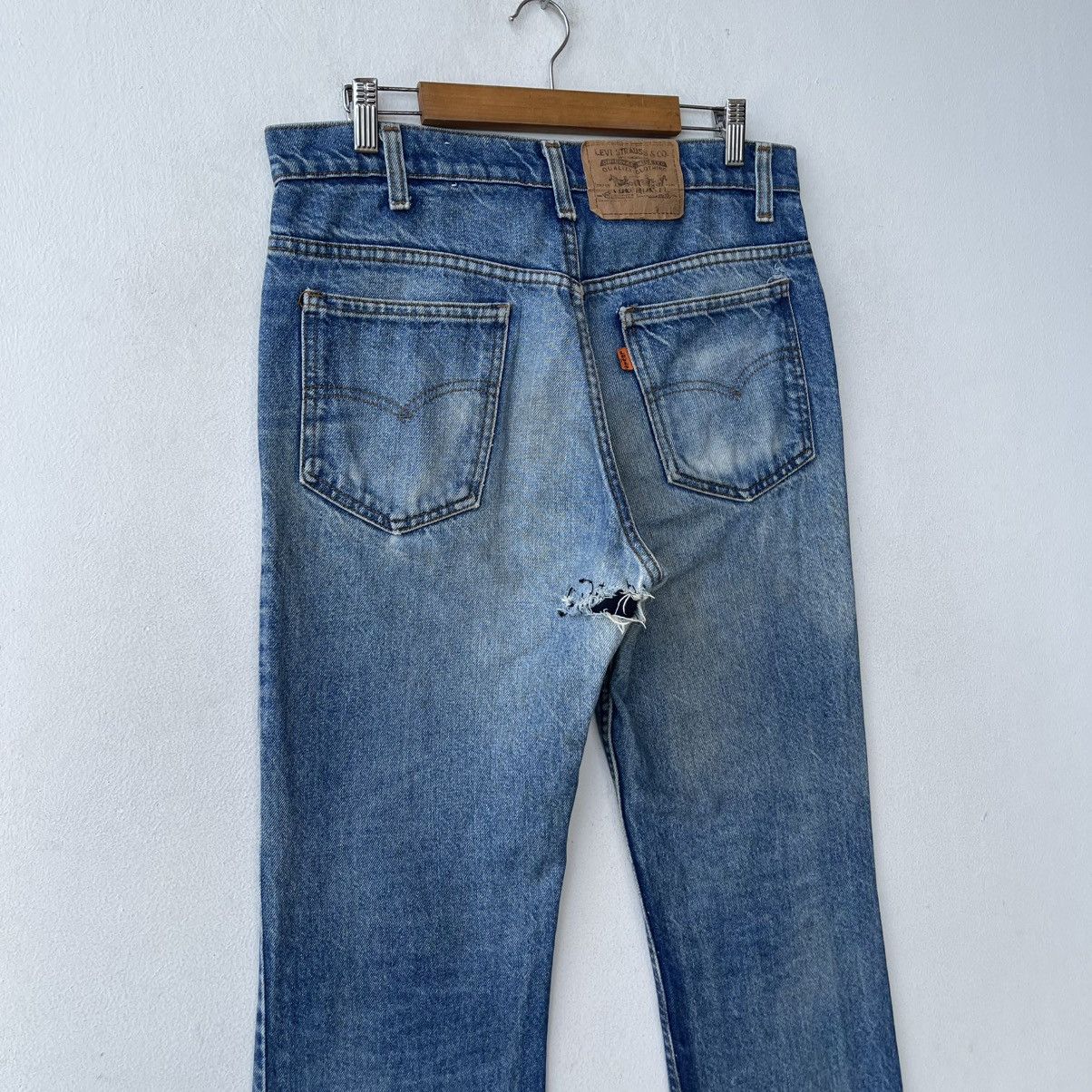 Levi's Thrashed Crotch Rip / Blowout Levi’s 517 Flared Bella Hadid Size US 32 / EU 48 - 10 Thumbnail