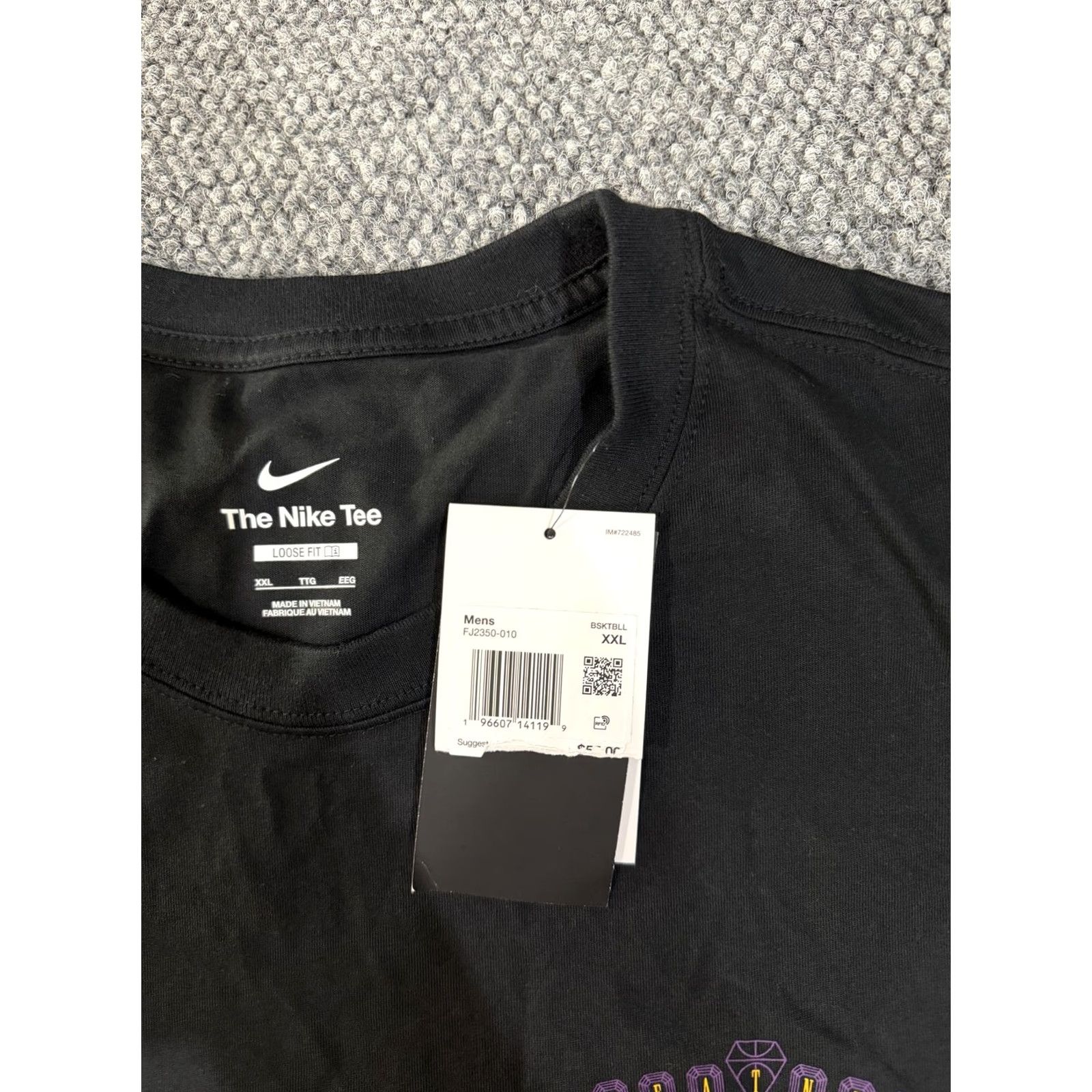 Nike Nike Shirt Mens 2XL Black Greatness Crown Graphic Lebron James Basketball Shirt Mens 2XL Black Greatness Crown Nike Swoosh Graphic Tee Size US XXL / EU 58 / 5 - 7 Thumbnail