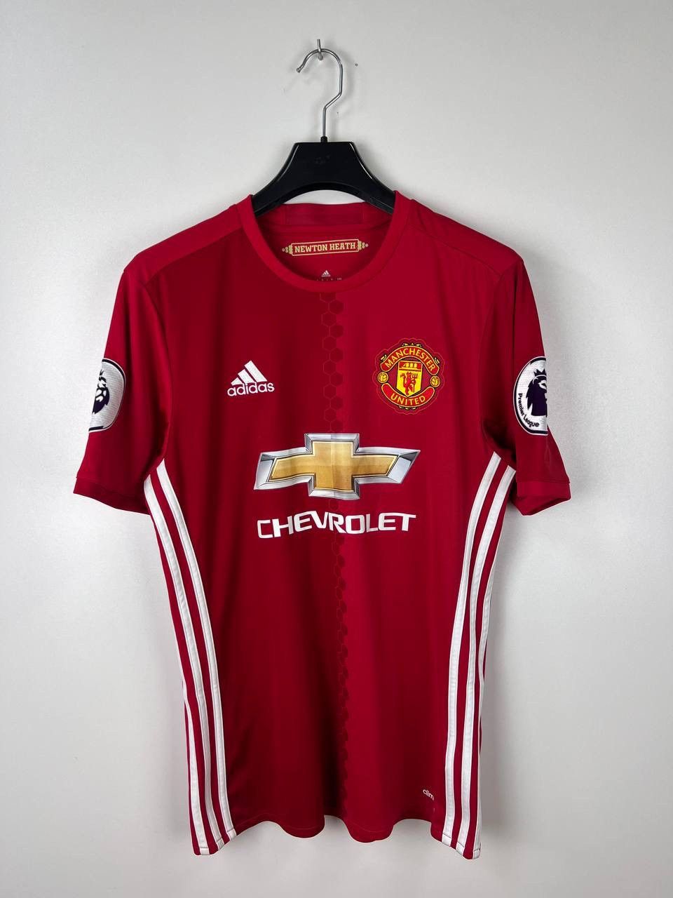 Other Manchester United Adidas Rashford 2016 jersey size S Size US S / EU 44-46 / 1 - 1 Thumbnail