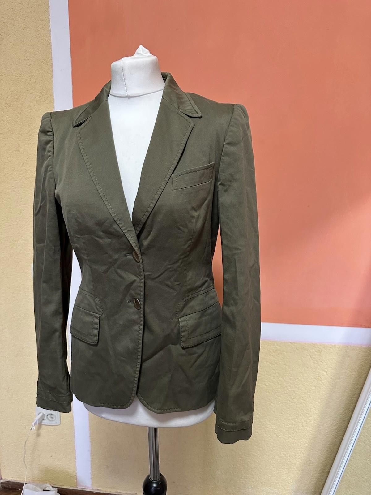 Gucci Gucci Women Blazzer Size 40 Khaki Size M / US 6-8 / IT 42-44 - 3 Thumbnail