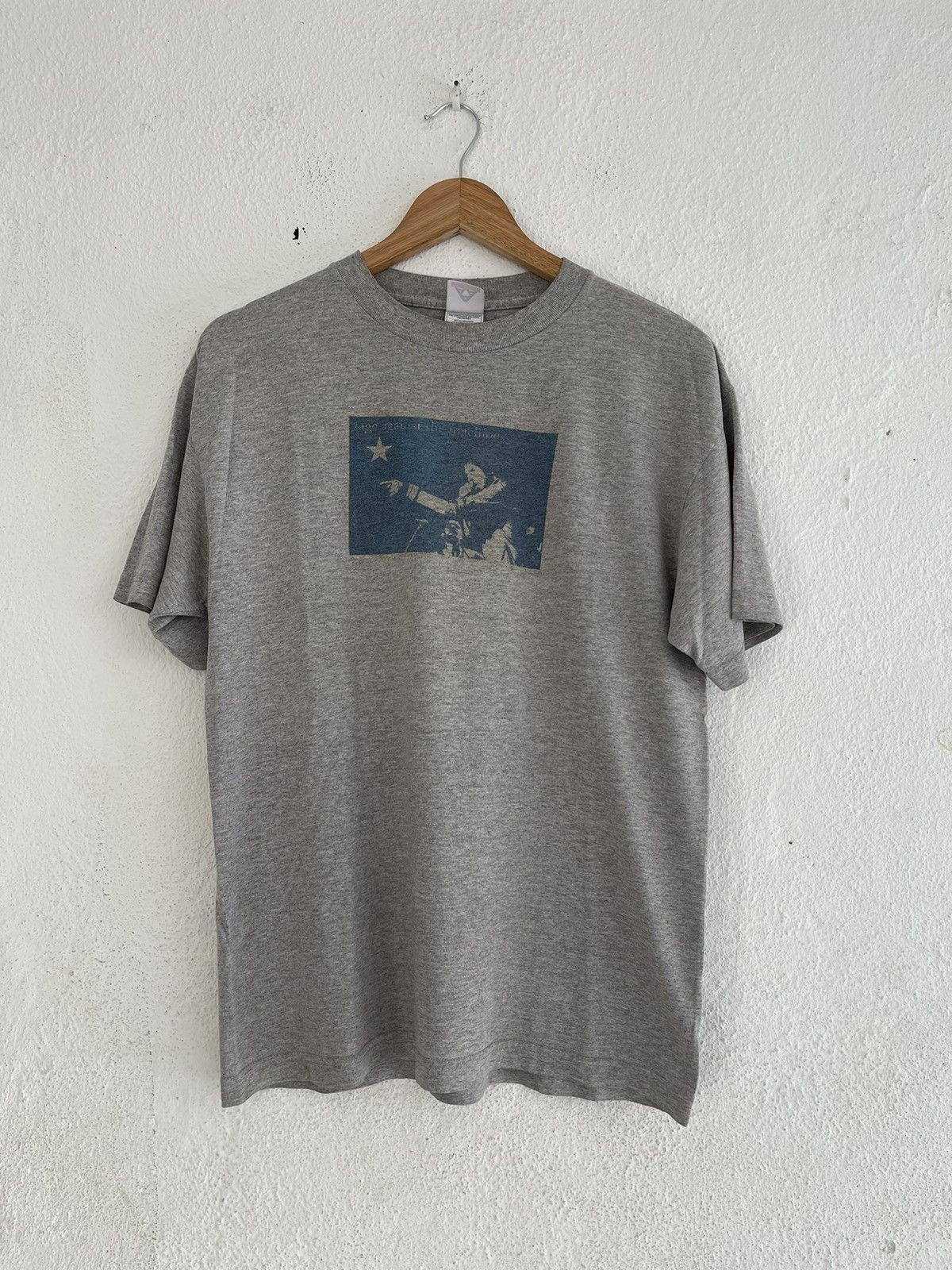 Band Tees × Vintage Vintage Y2K Rage Against The Machine Zack De la Rocha Size US M / EU 48-50 / 2 - 1 Thumbnail