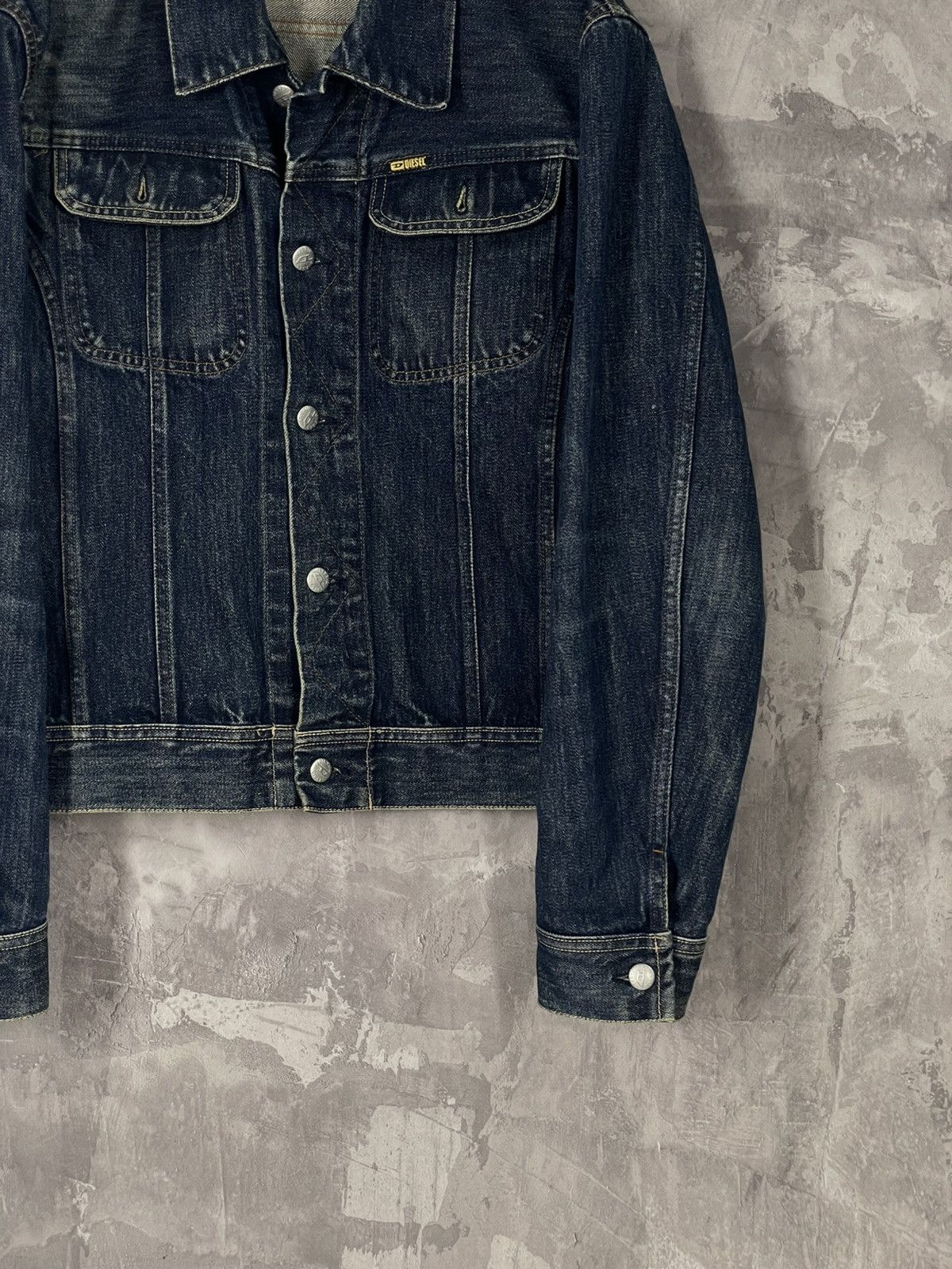 Diesel Diesel Vintage Washed Blue Denim Jeans Jacket Size M / US 6-8 / IT 42-44 - 6 Thumbnail