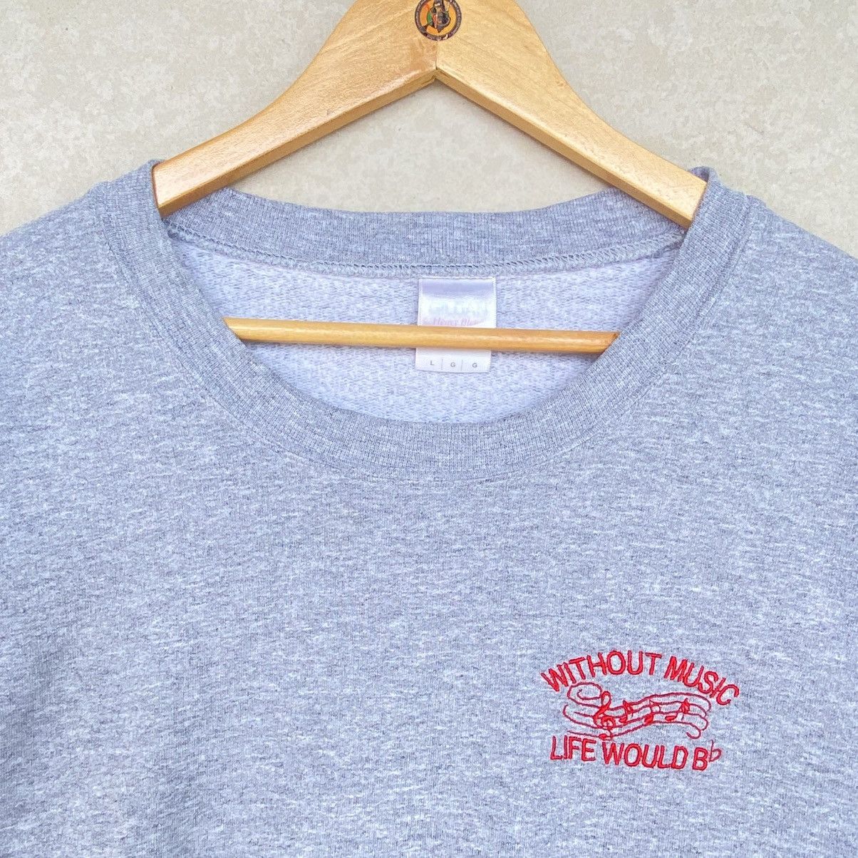 Other Vintage Gildan Heavy Printed Crewneck Sweatshirt Light Gray Size US L / EU 52-54 / 3 - 4 Thumbnail