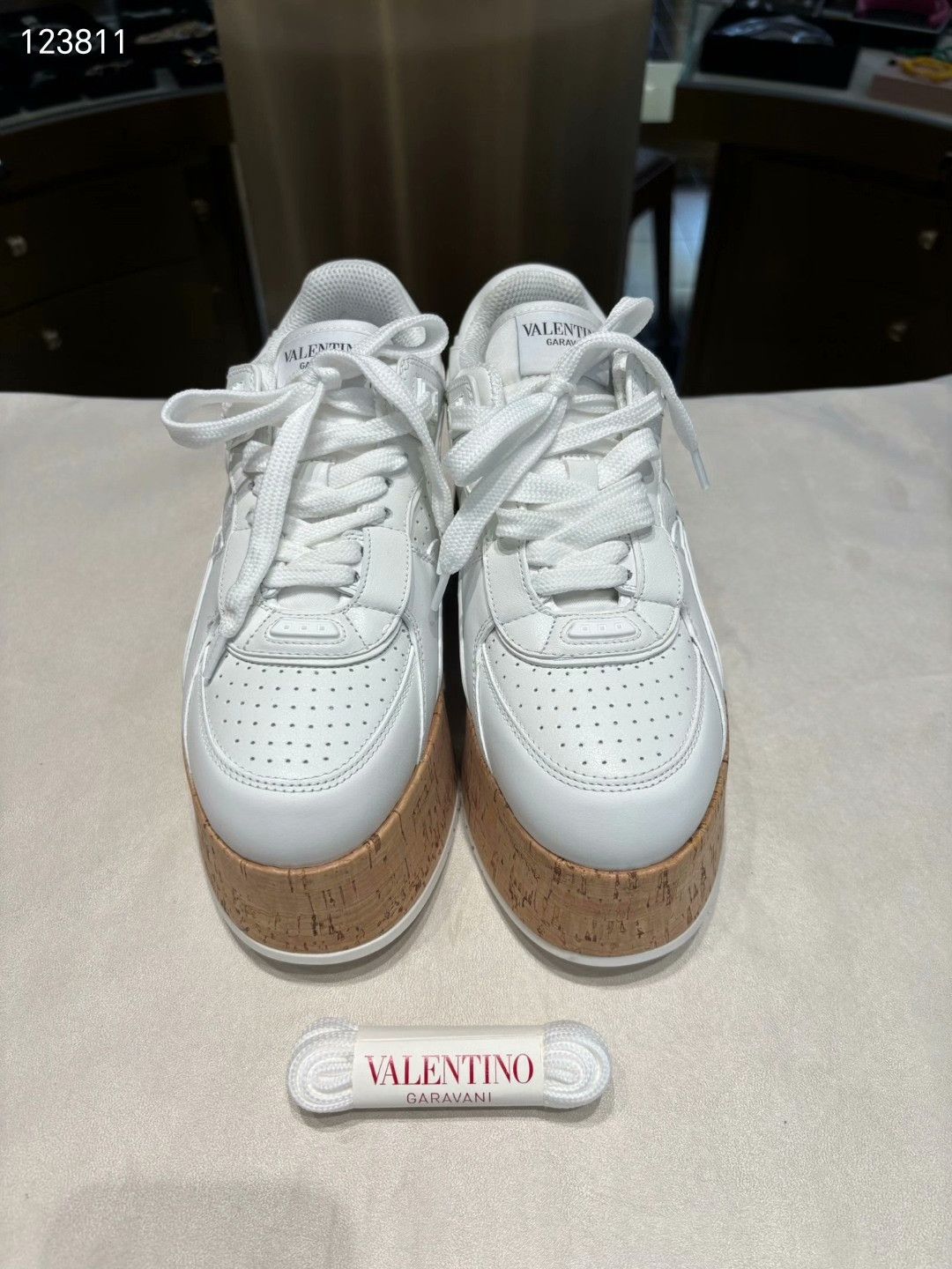 Valentino Valentino 040985v520 Platform White Sneakers Size US 5 / IT 35 - 1 Thumbnail