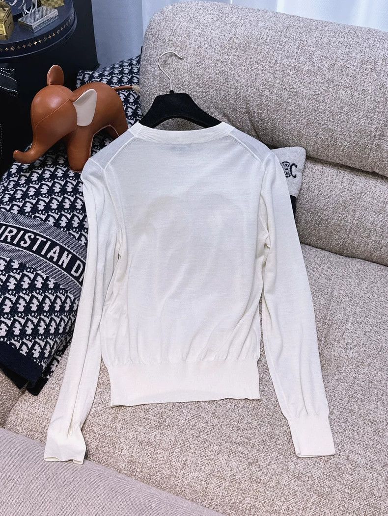 Chanel Chanel 20A white classic three-dimensional camellia long-s Size XXS / US 00 / IT 34 - 2 Thumbnail