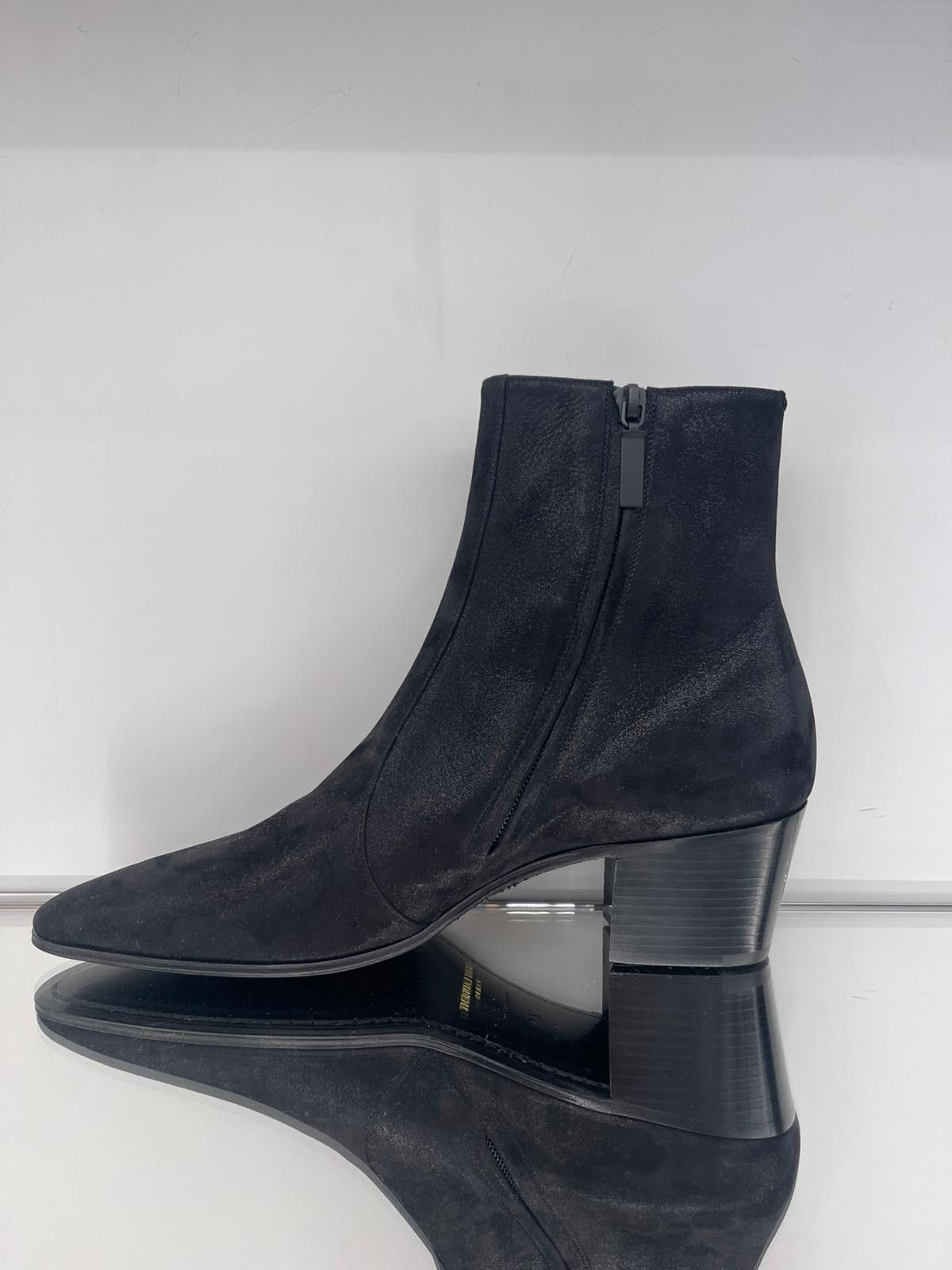 Saint Laurent Paris VASSIL boots in shimmering suede Size US 10 / EU 43 - 2 Thumbnail