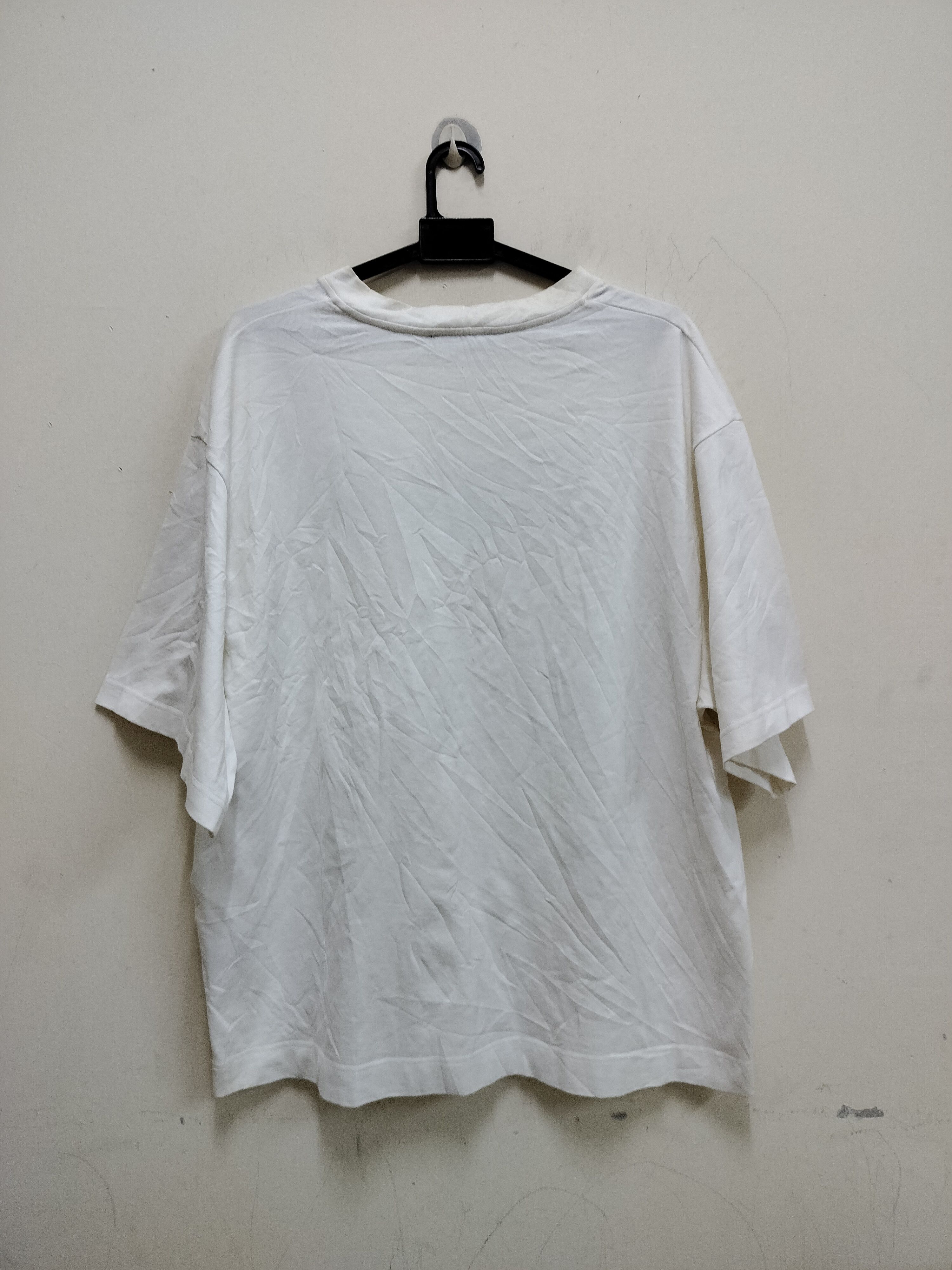 Costume National Costume National Milano Box Logo tee Size US L / EU 52-54 / 3 - 7 Thumbnail