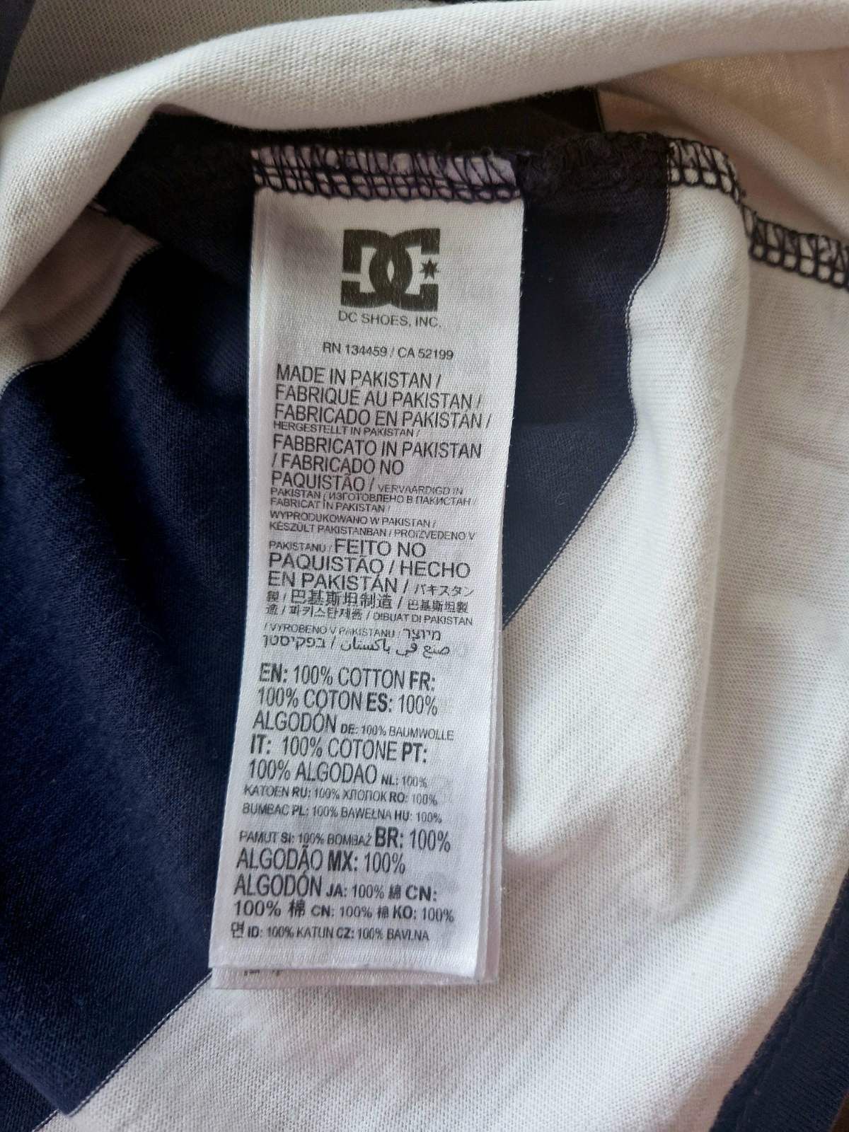 DC DC Tee-Shirt Size US L / EU 52-54 / 3 - 4 Thumbnail