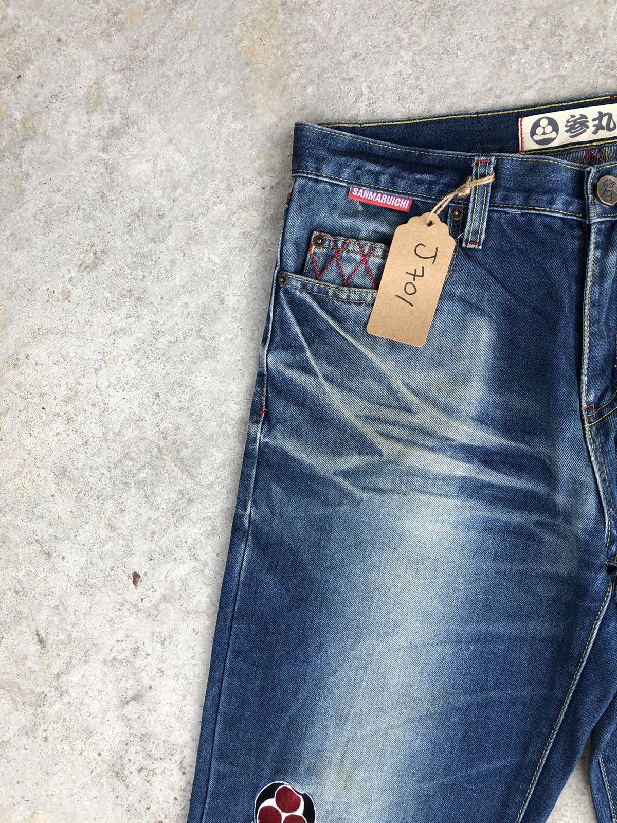 Japanese Brand Japanese Sanmaruichi Daicock Embroidered Jeans Distressed Size US 33 - 4 Thumbnail