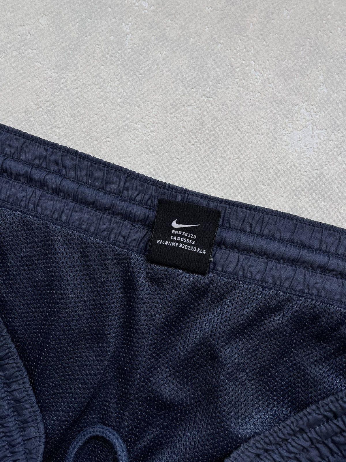 Nike 90’s NIKE RETRO BAGGY TRACK PANTS SWOOSH LOGO Y2K RARE Size US 34 / EU 50 - 4 Thumbnail